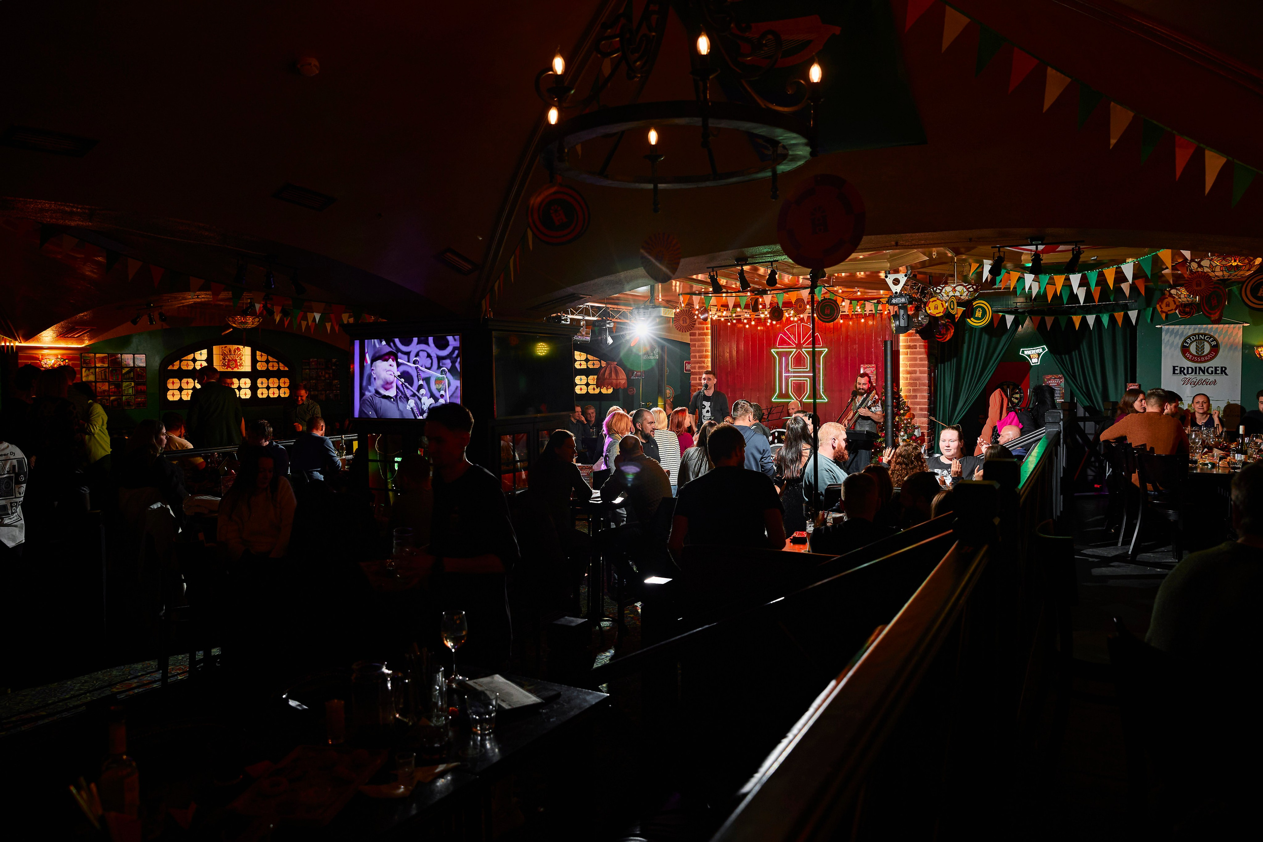 Новогодние выходные в Harat’s pub. Фотограф Александра Иванова