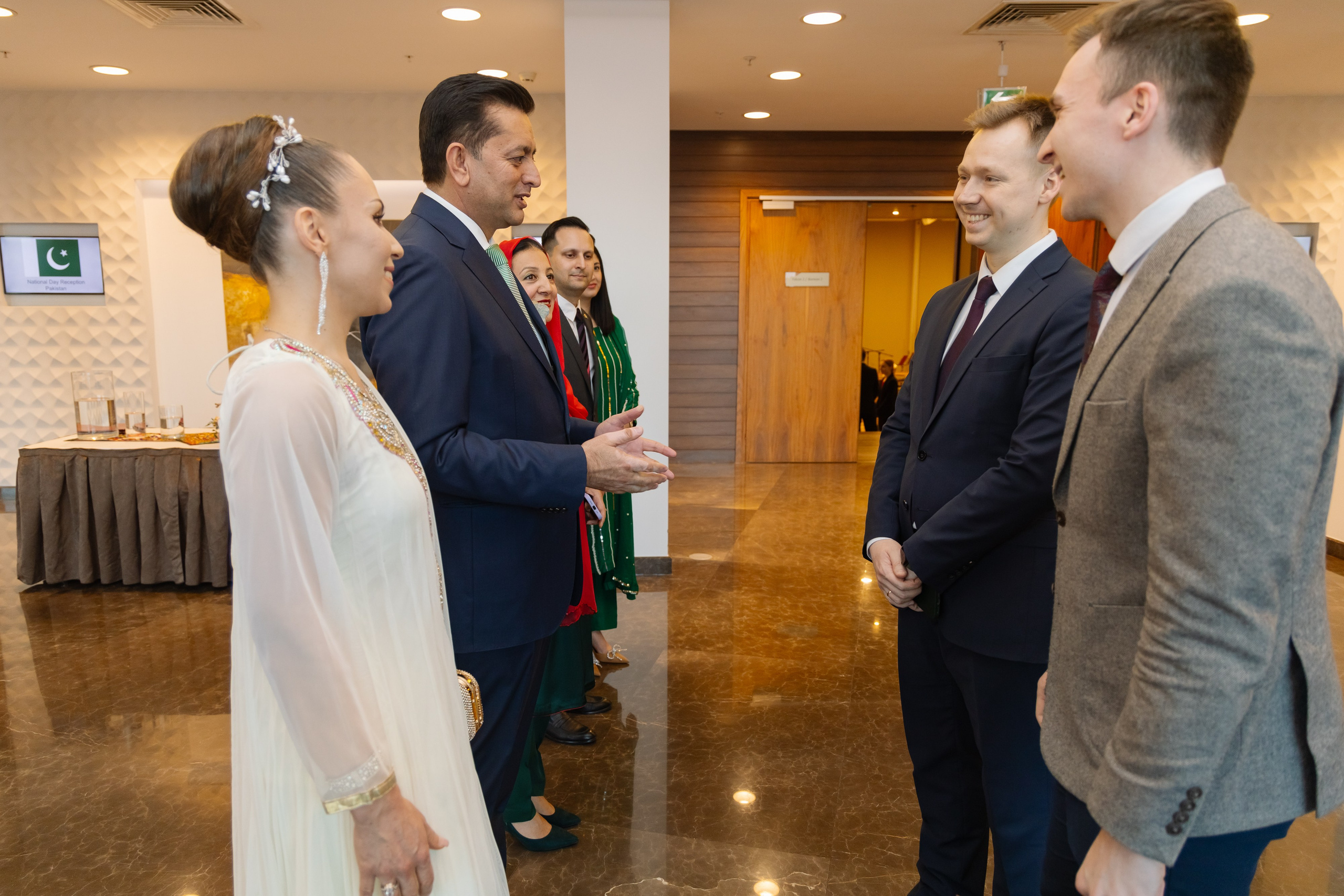Фотосъемка делегации Пакистана в Беларуси в отеле Марриотт. Свадебный фотограф в Минске/Беларуси Сергей Спиридонов