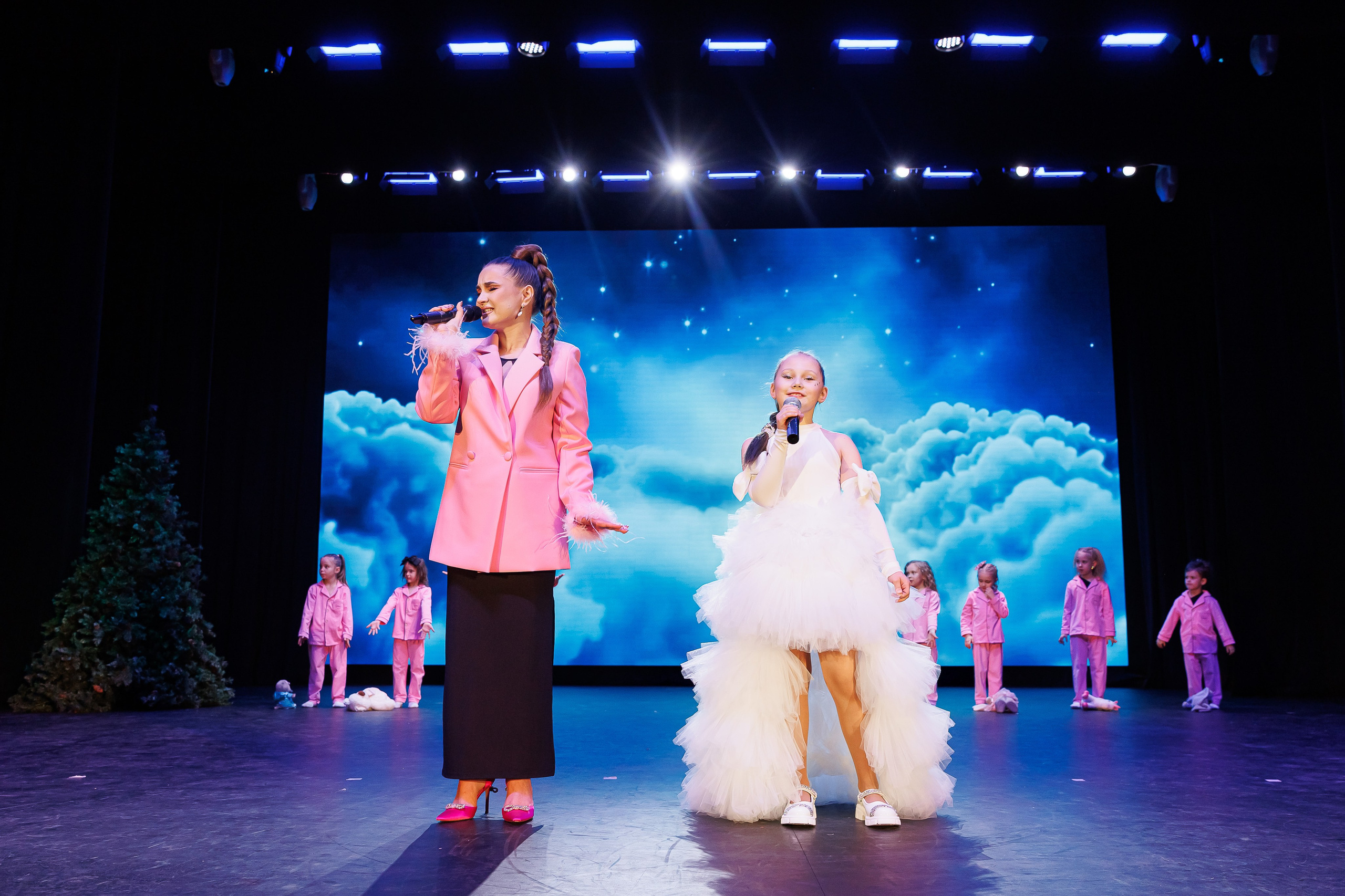 Отчетный концерт вокальной студии «Звёздочка». Семейный и детский фотограф Комина Елена, Власиха, Одинцово