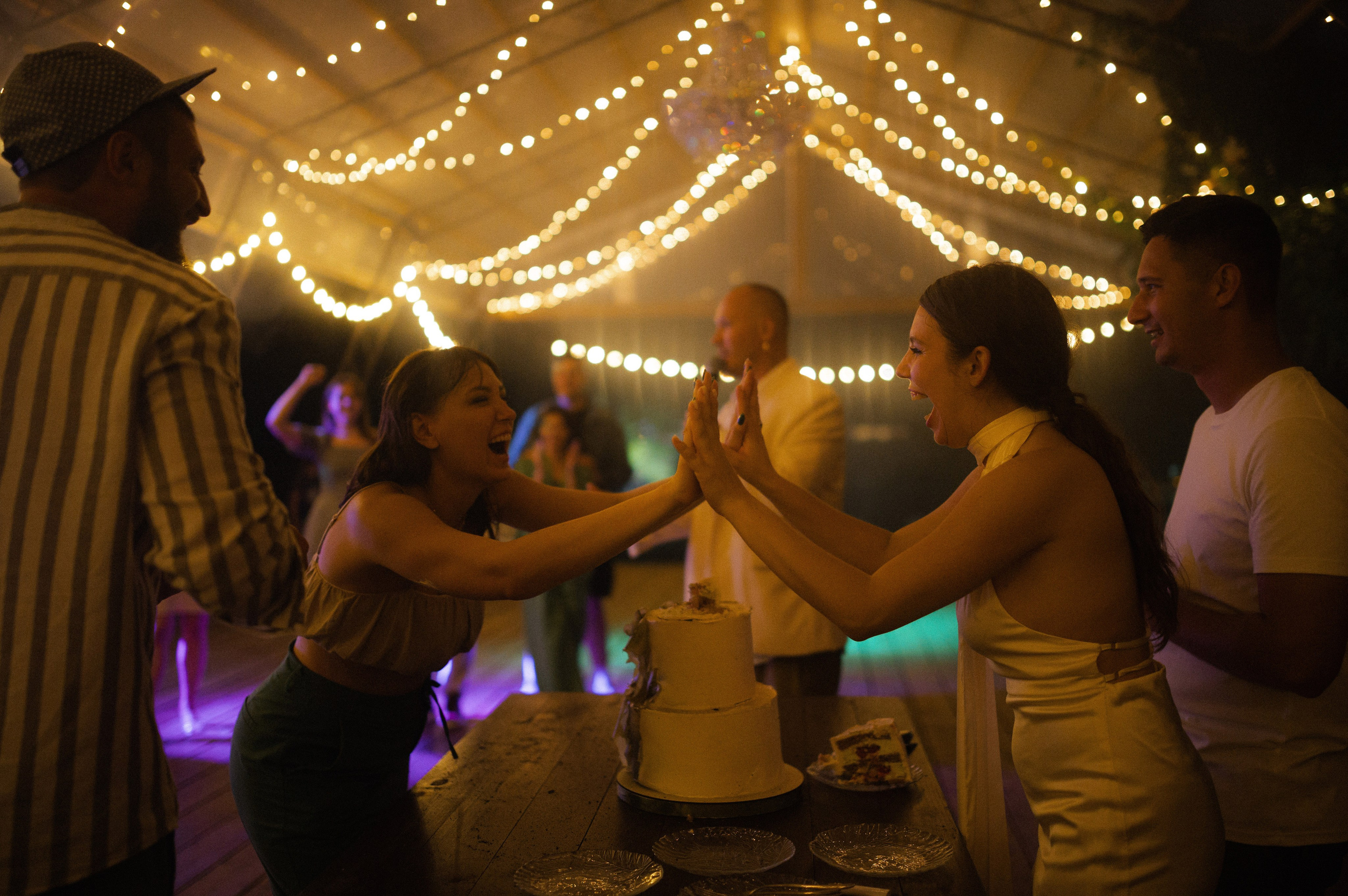 Даша Саша свадьба в Polyana Country Club. Афина Ефимова. Свадебный фотограф Москва