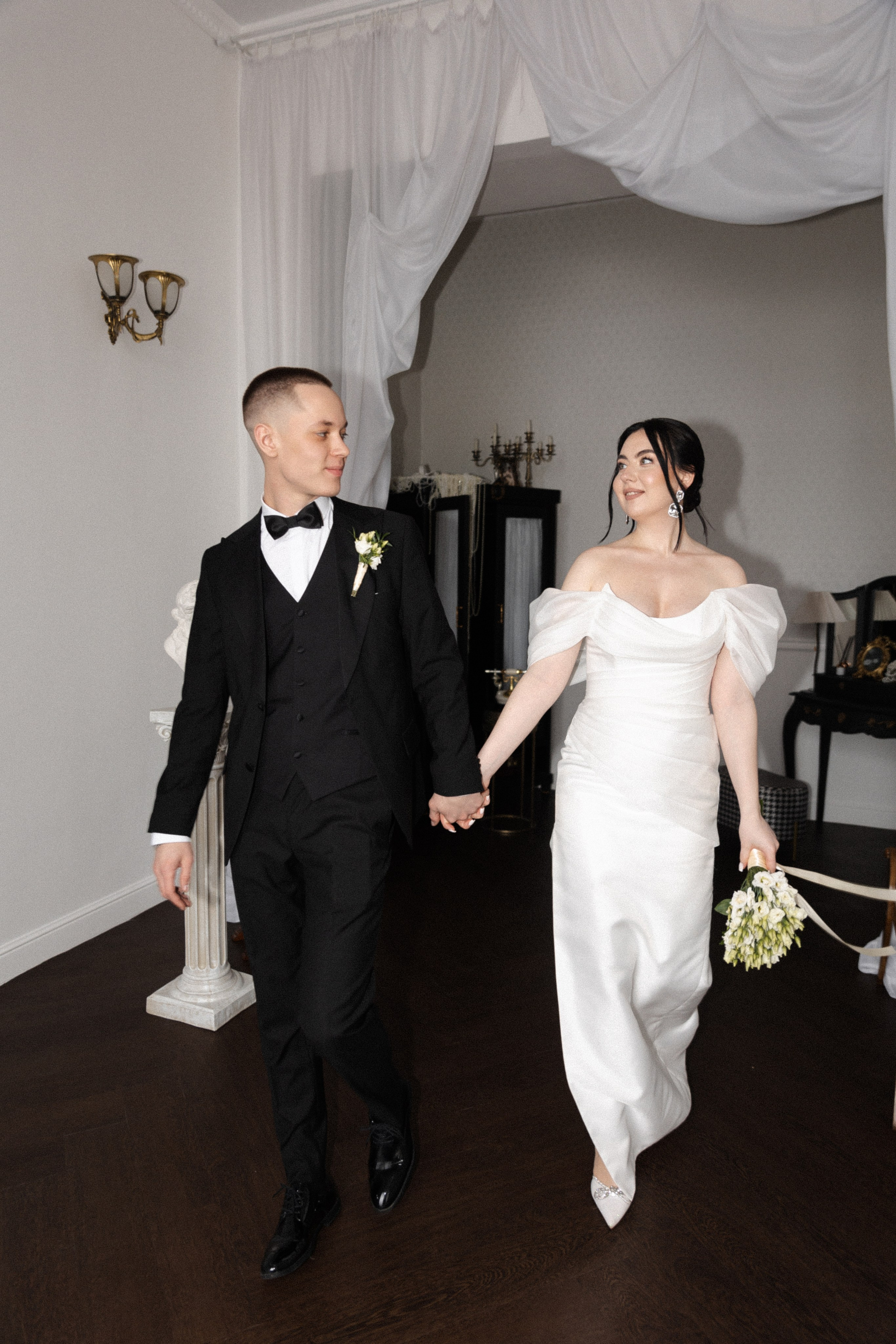 Евгений и Ева. Фотограф Тюмень Пушковская Кристина