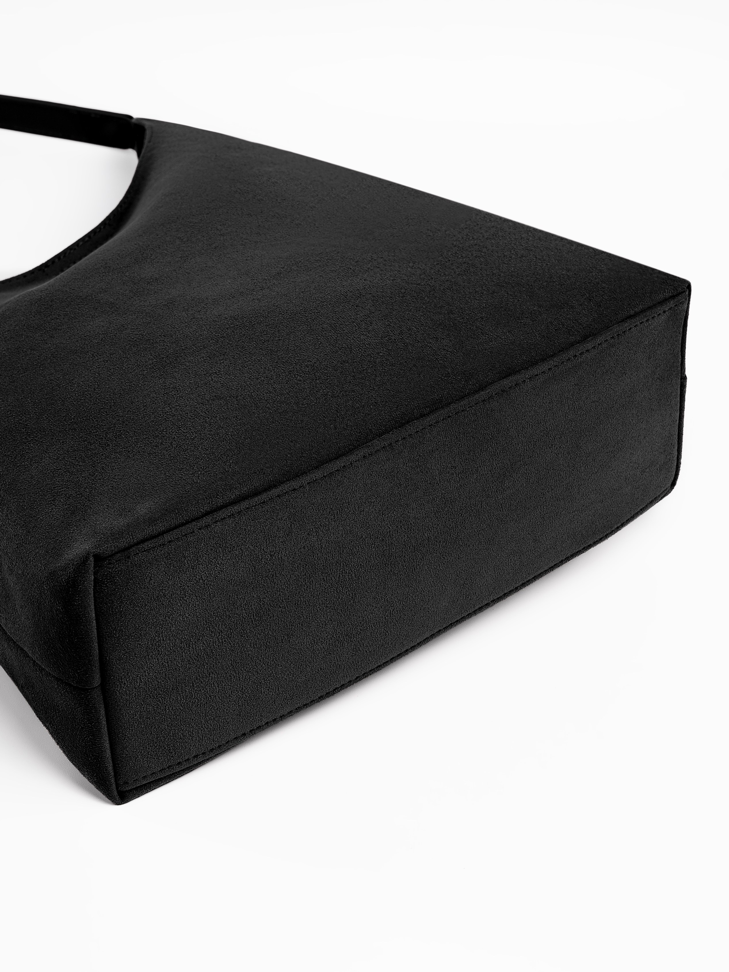 Черный шоппер перекрас. Предметный фотограф, фото для маркетплейсов Пятигорск, КМВ