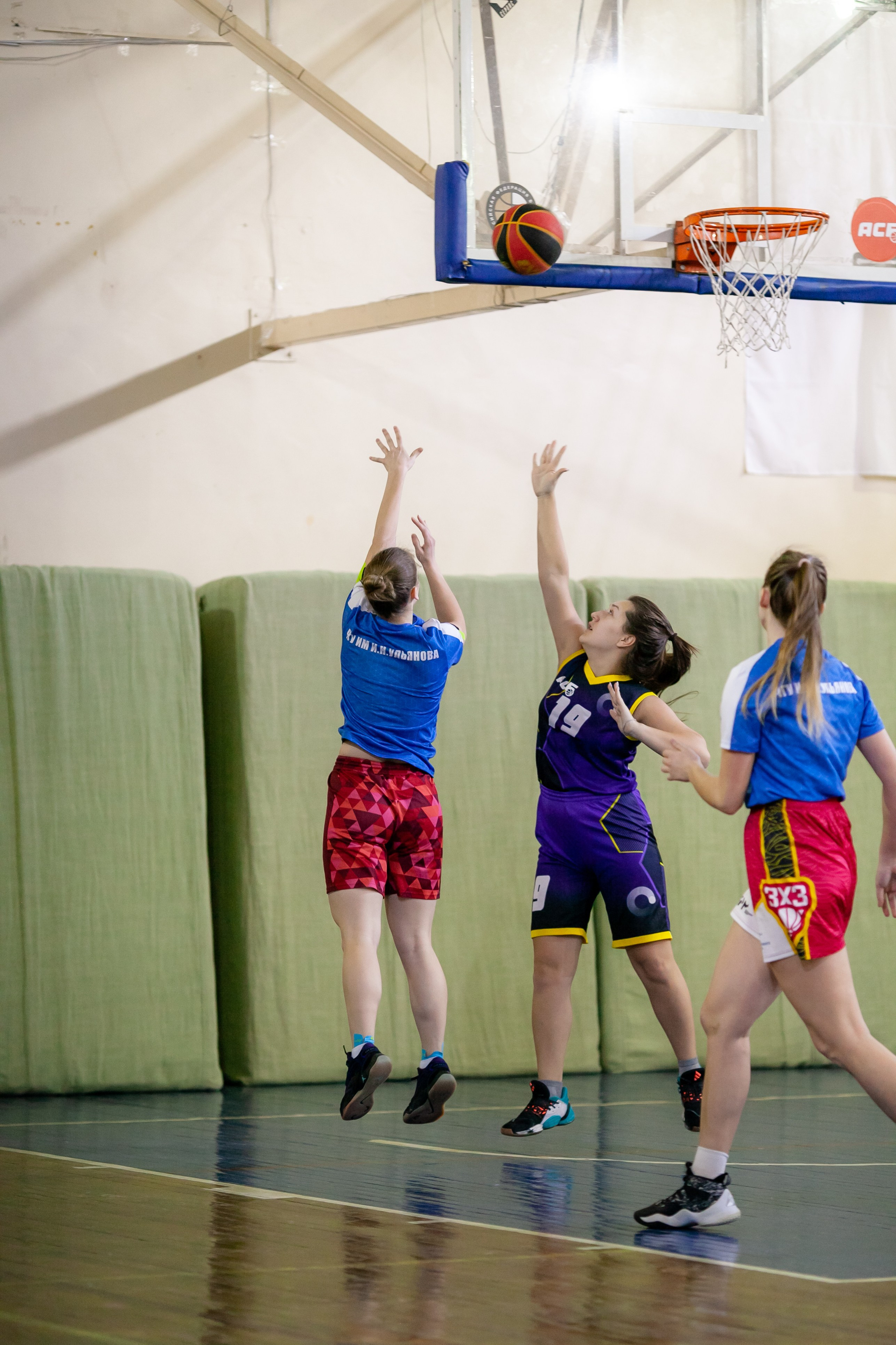 3×3. Фотография