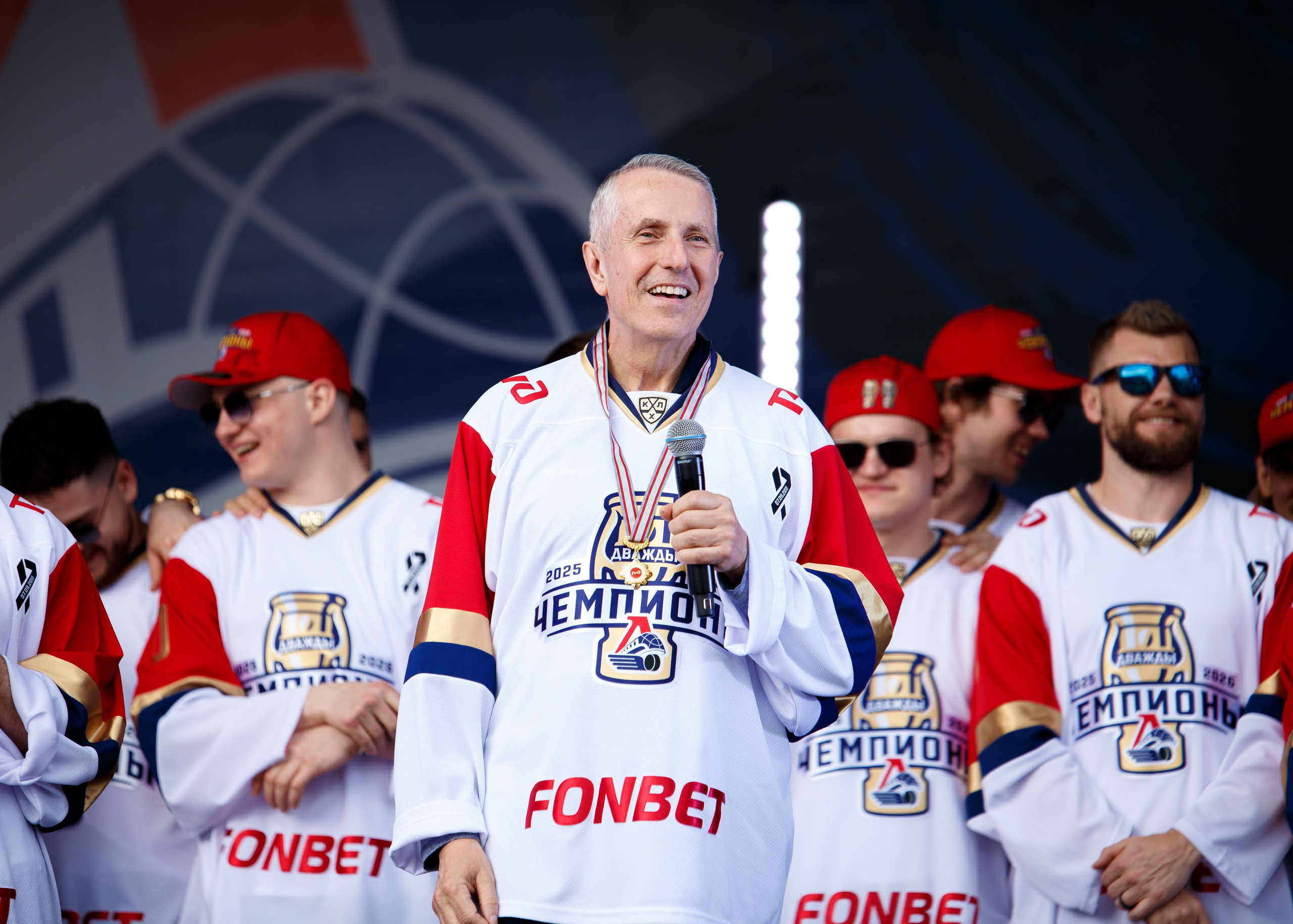 Парад чемпионов (Советская площадь). Репортажный и портретный фотограф в Ярославле Константин Горбачев
