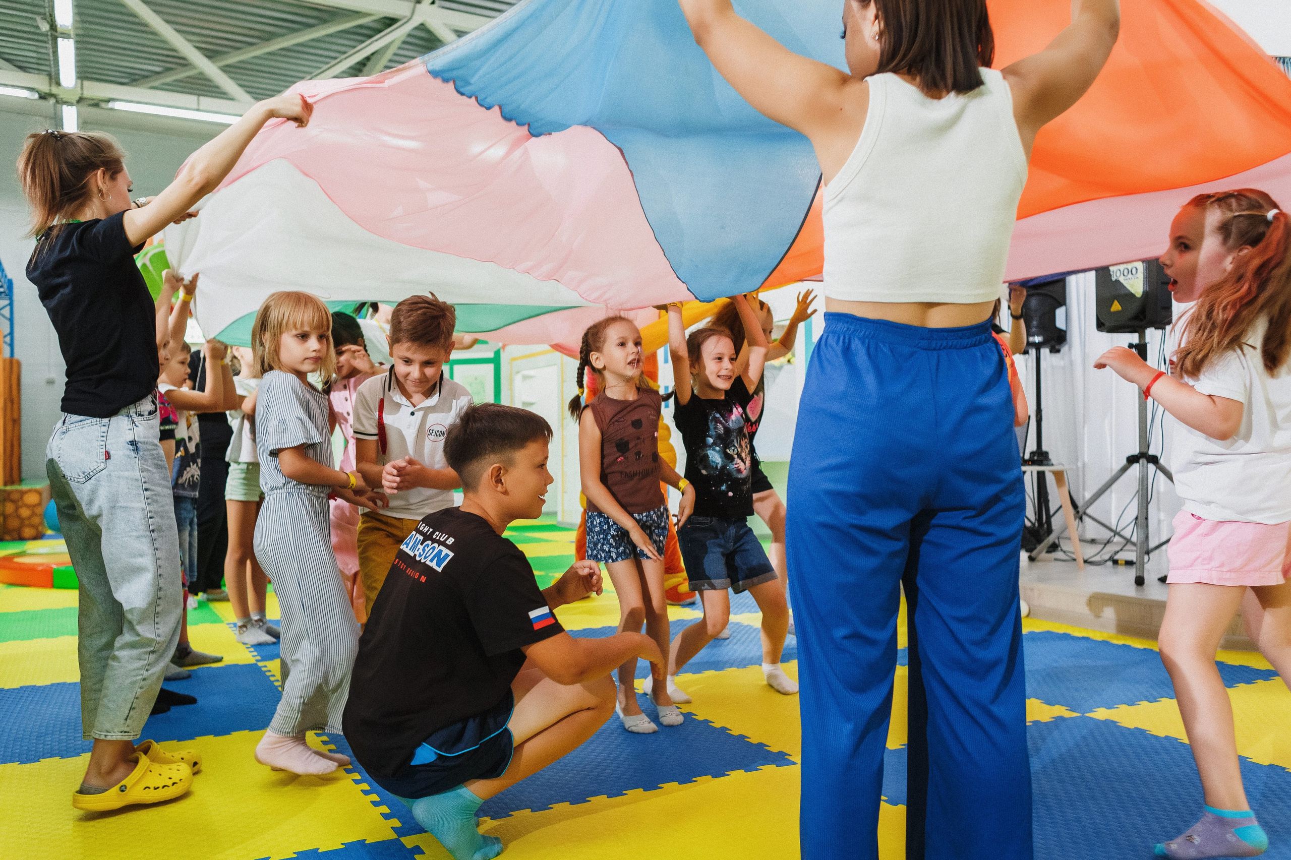 Волшебные моменты: детский праздник в игровой Клумба, Таганрог. Свадебный и семейный фотограф в Таганроге Бакарюк Антон