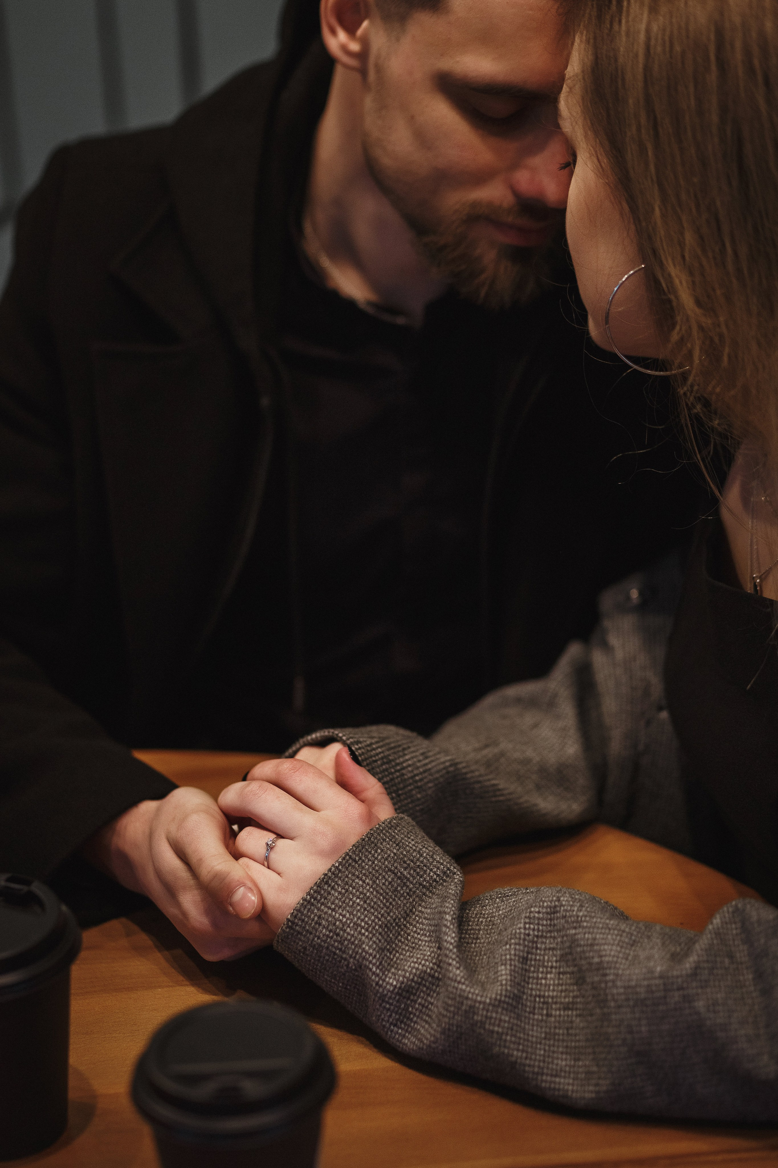 Романтическая фотосессия Никиты и Марины у Театра Чехова в Таганроге. Свадебный и семейный фотограф в Таганроге Бакарюк Антон