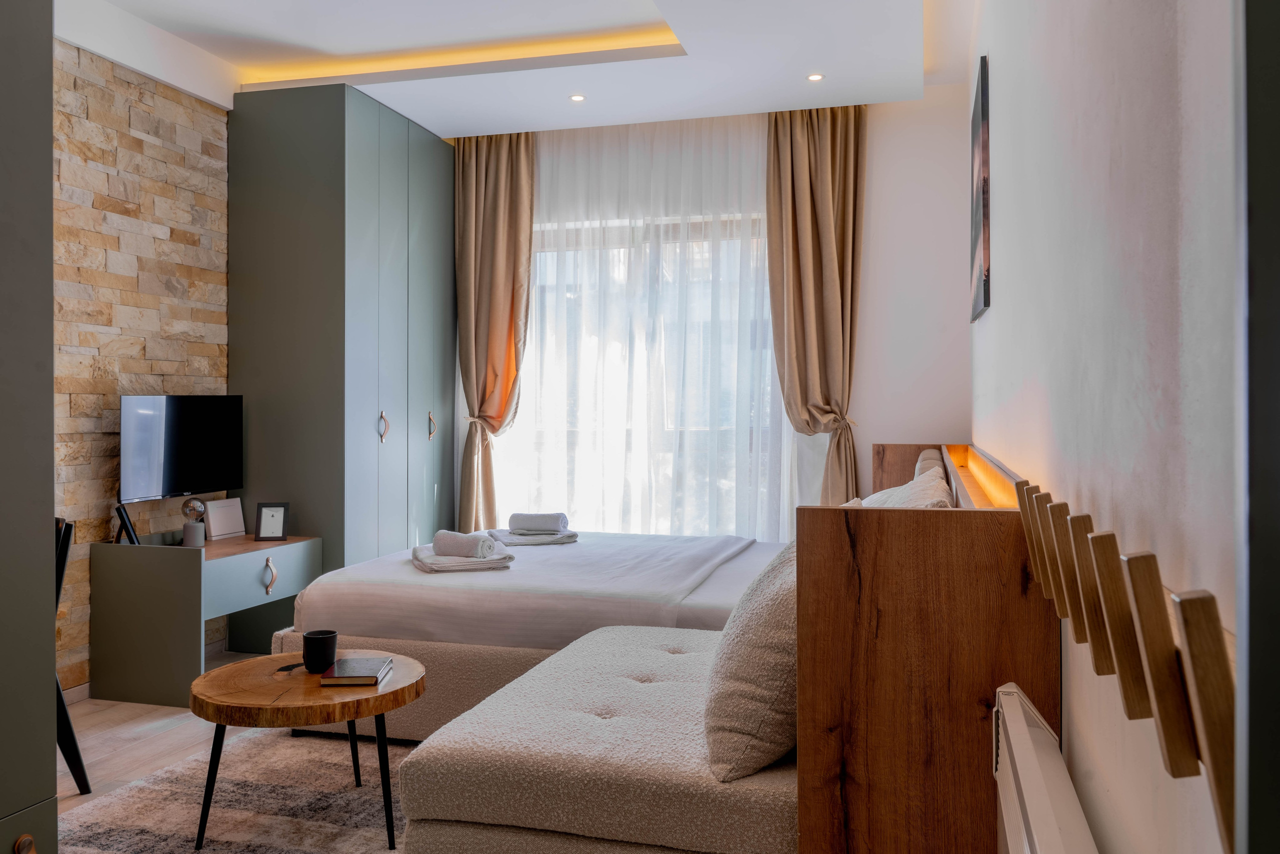 Madre interiors. Photographer Liana Sudets Serbia Kopaonik Brzece Brus