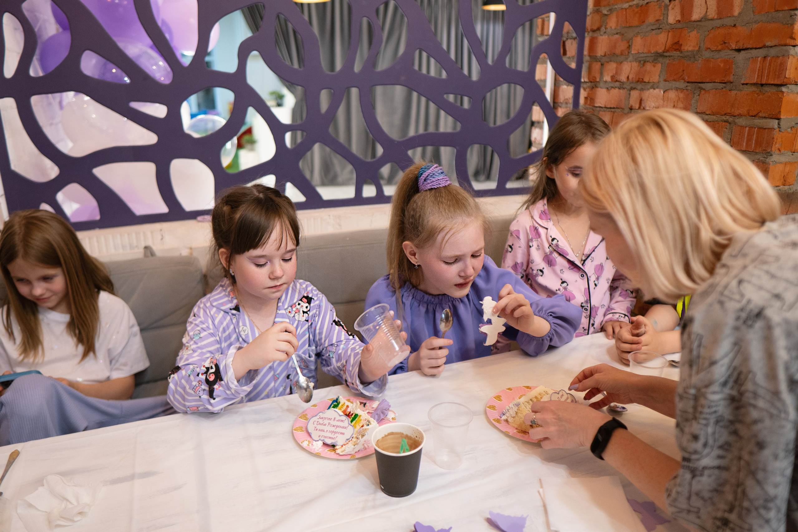 День рождения Эльзы и Калерии