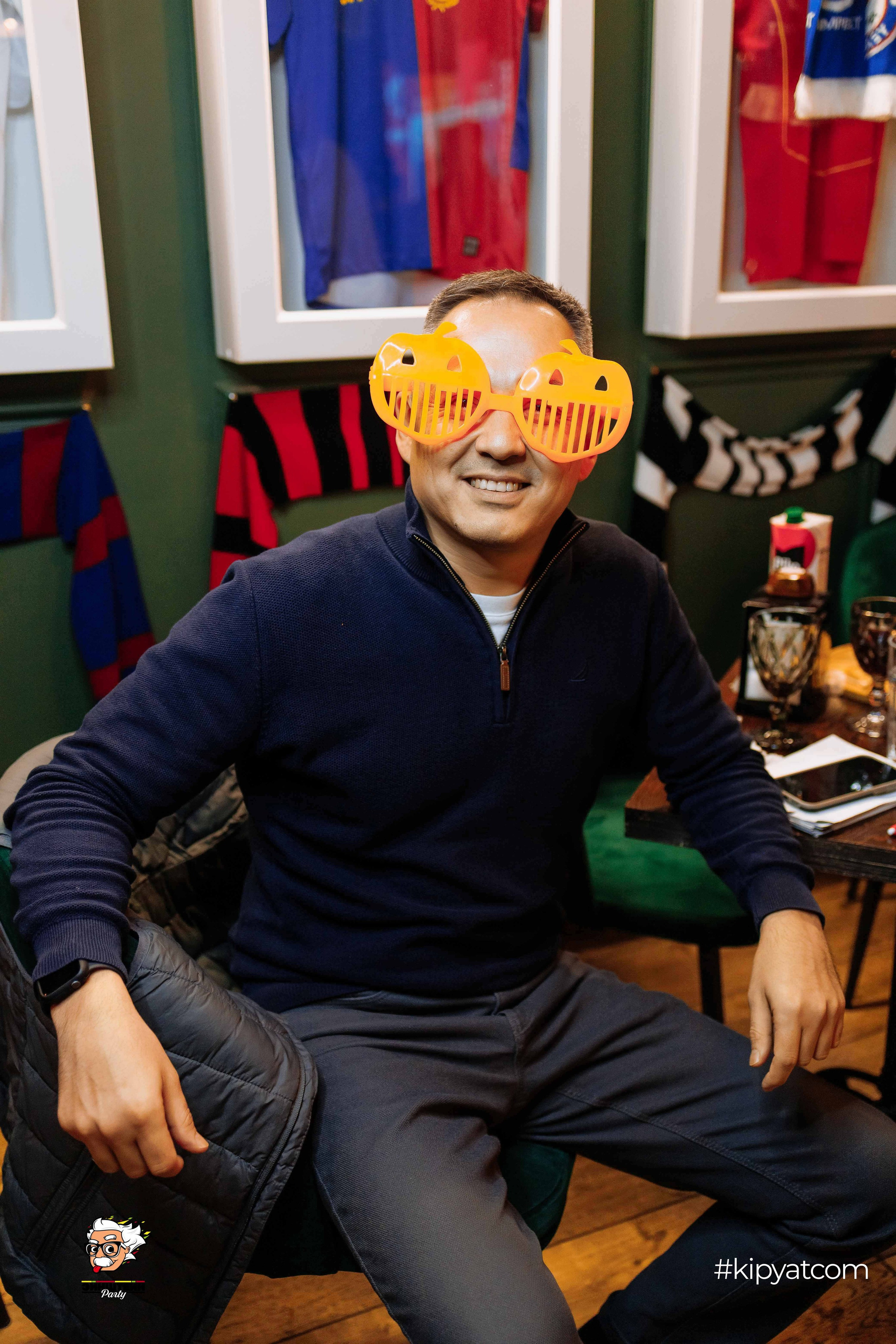 Эйнштейн Party