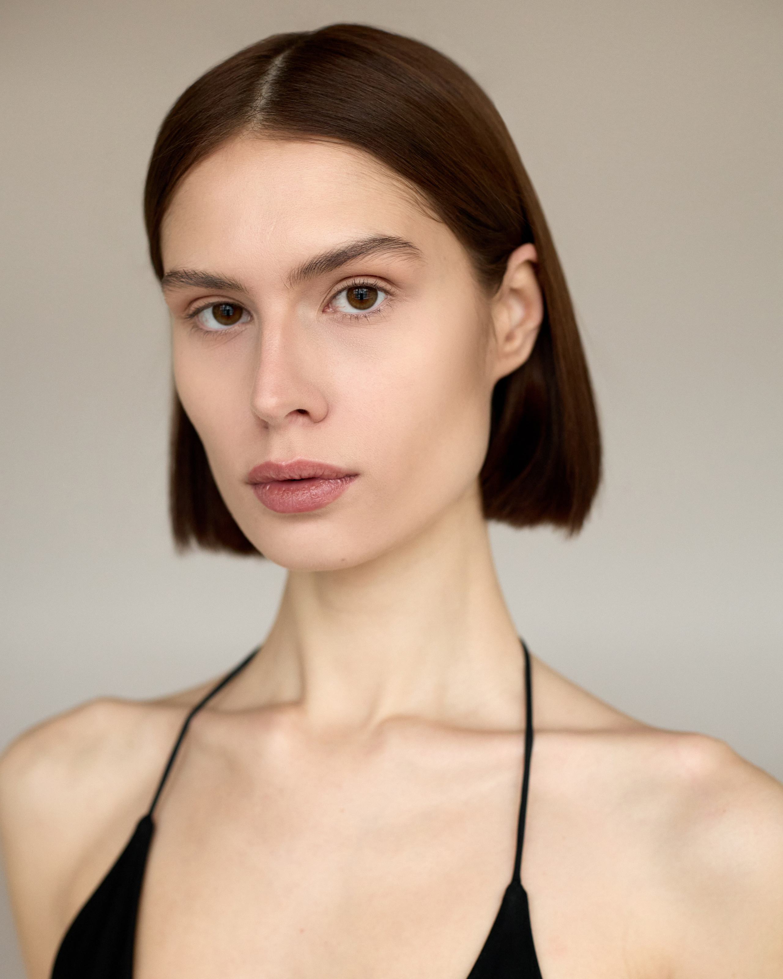 Snapshots (polaroids) — pret-a-porter Model Agency. Юрина Полина, фотограф из Екатеринбурга