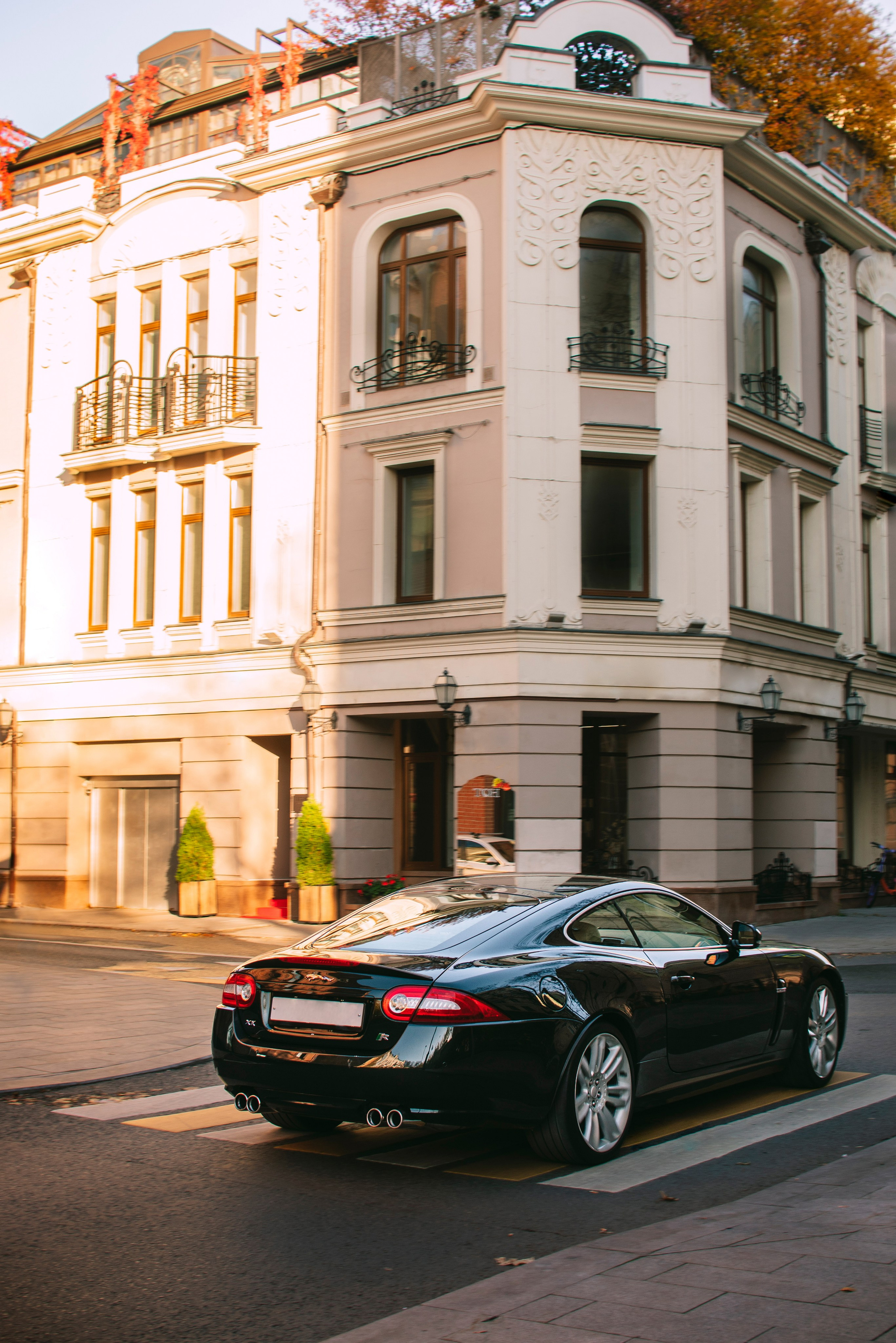 Jaguar XKR в Москве. Жуков Илья  свадебный фотограф в Москве