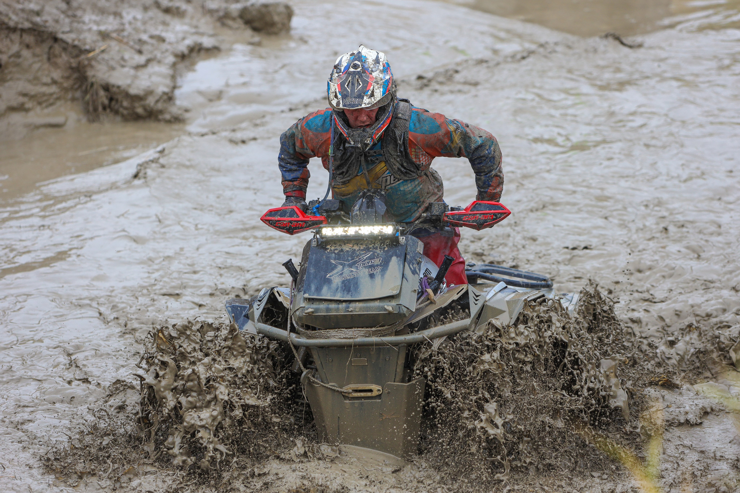 Гонки на квадроциклах Грязевое кольцо. Спортивный фотограф в Самаре