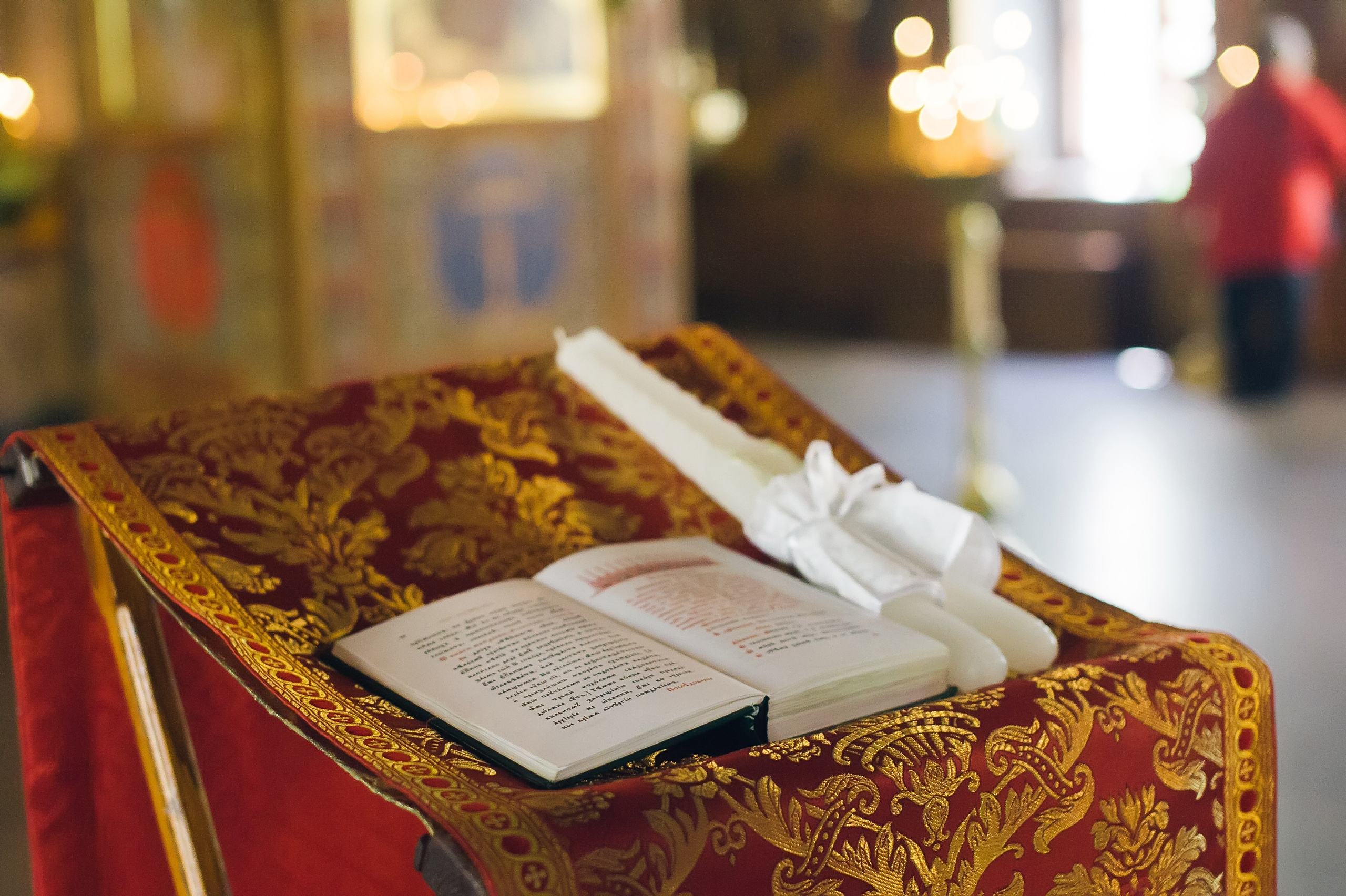 Екатерина и Александр. Венчание, Москва. Семейный фотограф Анна Дубовская