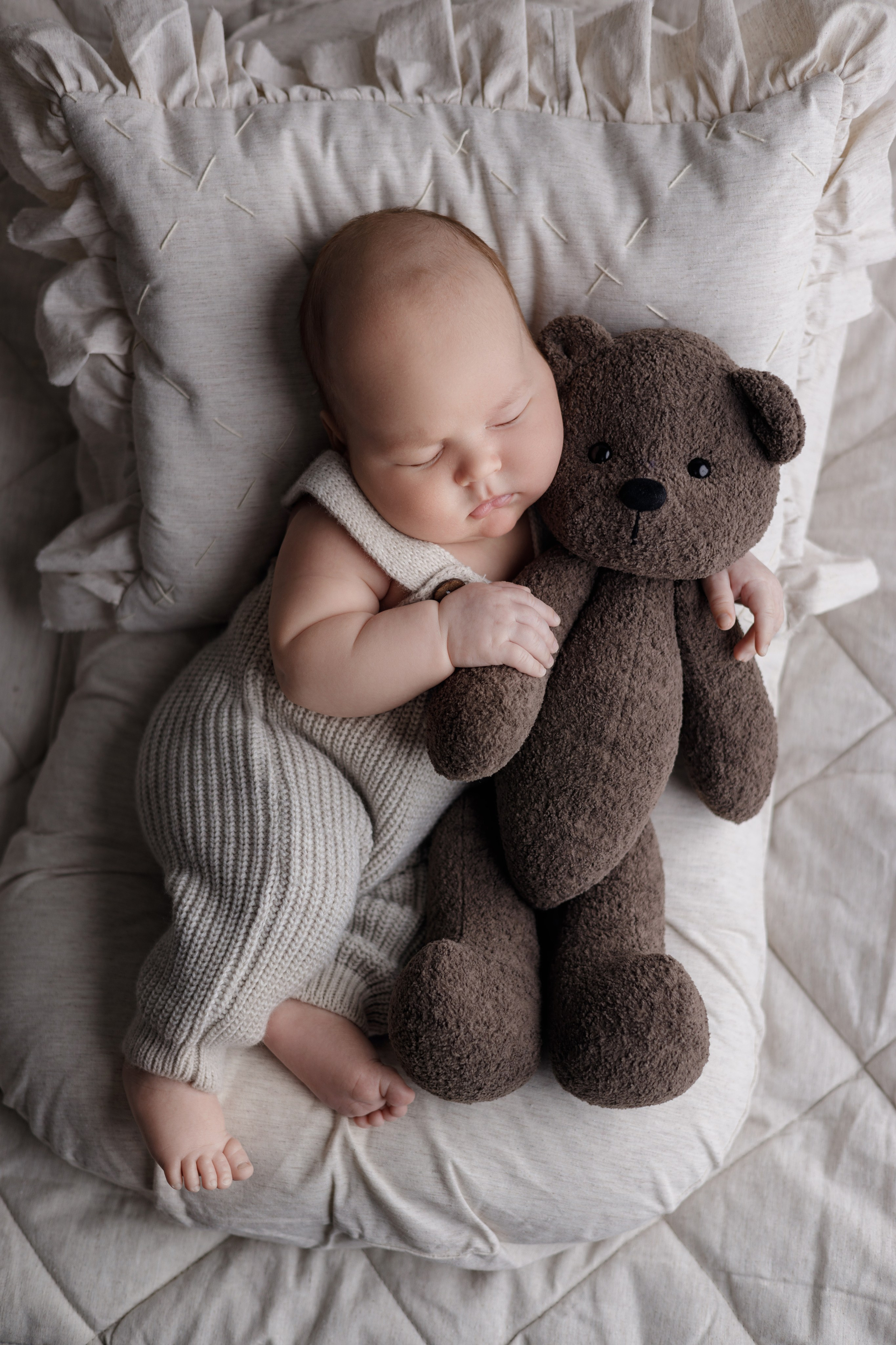 Арсений. Евгения Горбунова фотограф новорожденных в Новом Уренгое