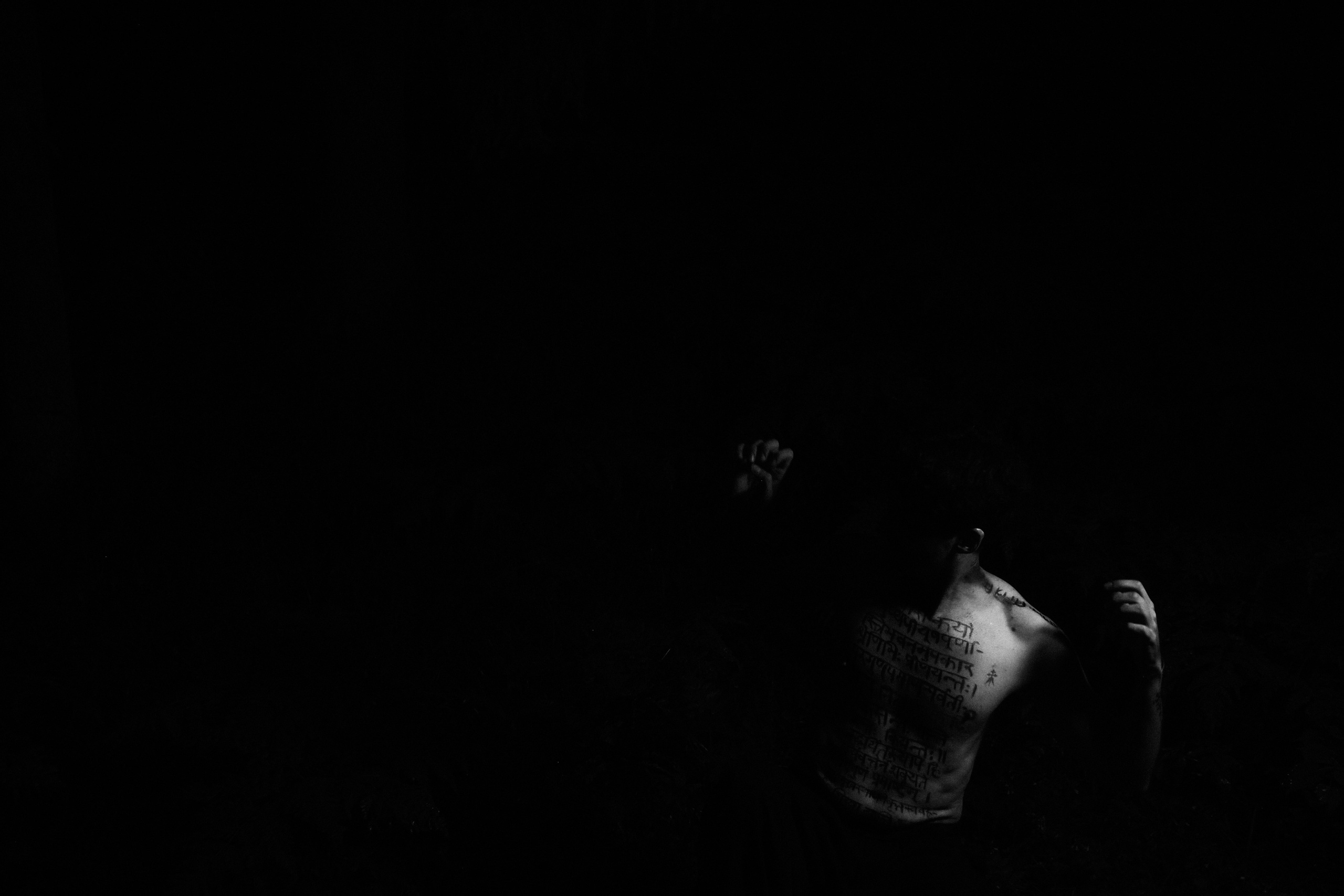 The body as broken manuscript. Фотограф Елизавета Маслова. Москва. Art, Fashion