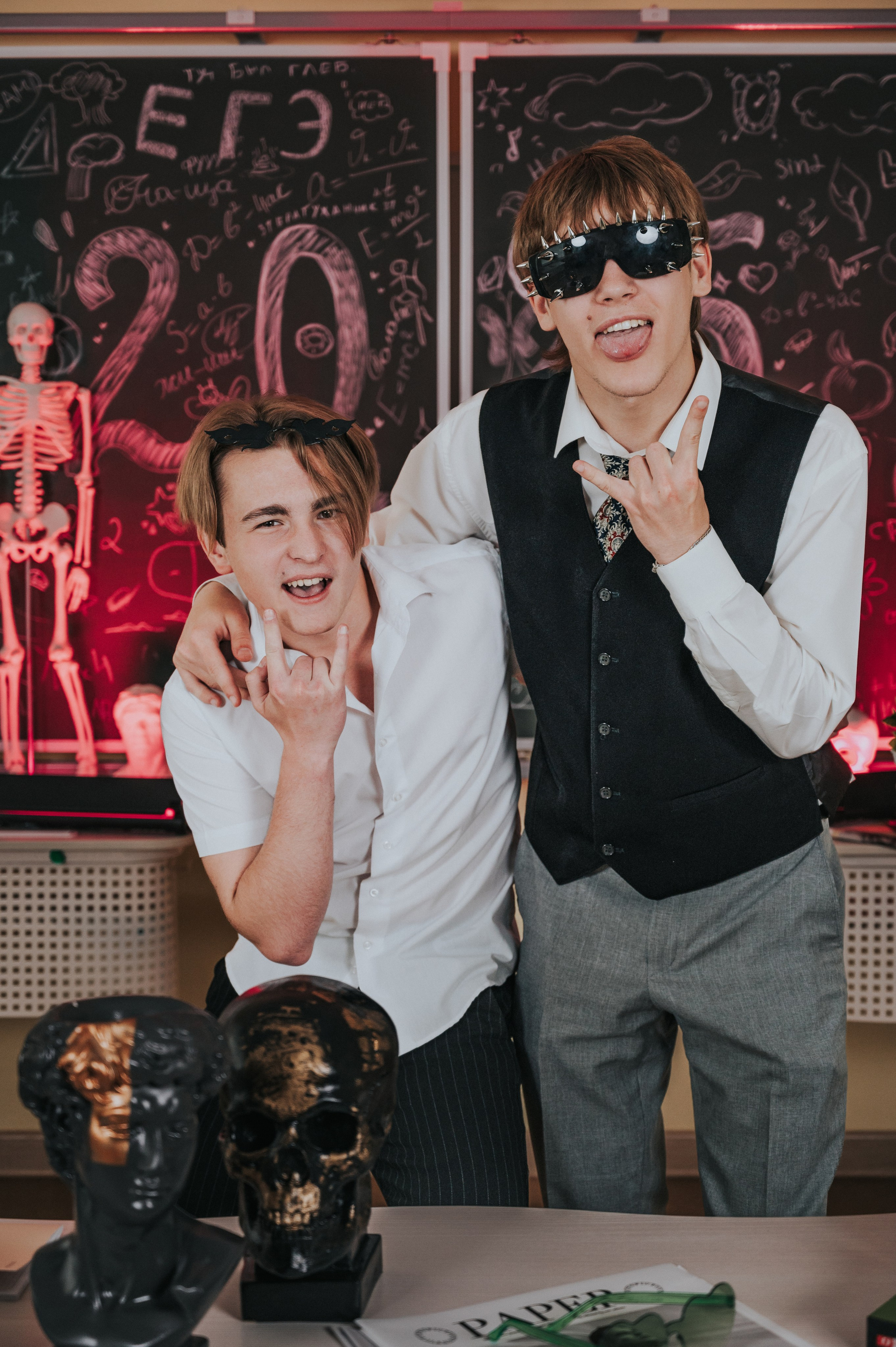 В школе. Выпускные альбомы и Школьный фотограф в Алексеевке, Бирюче, Красном