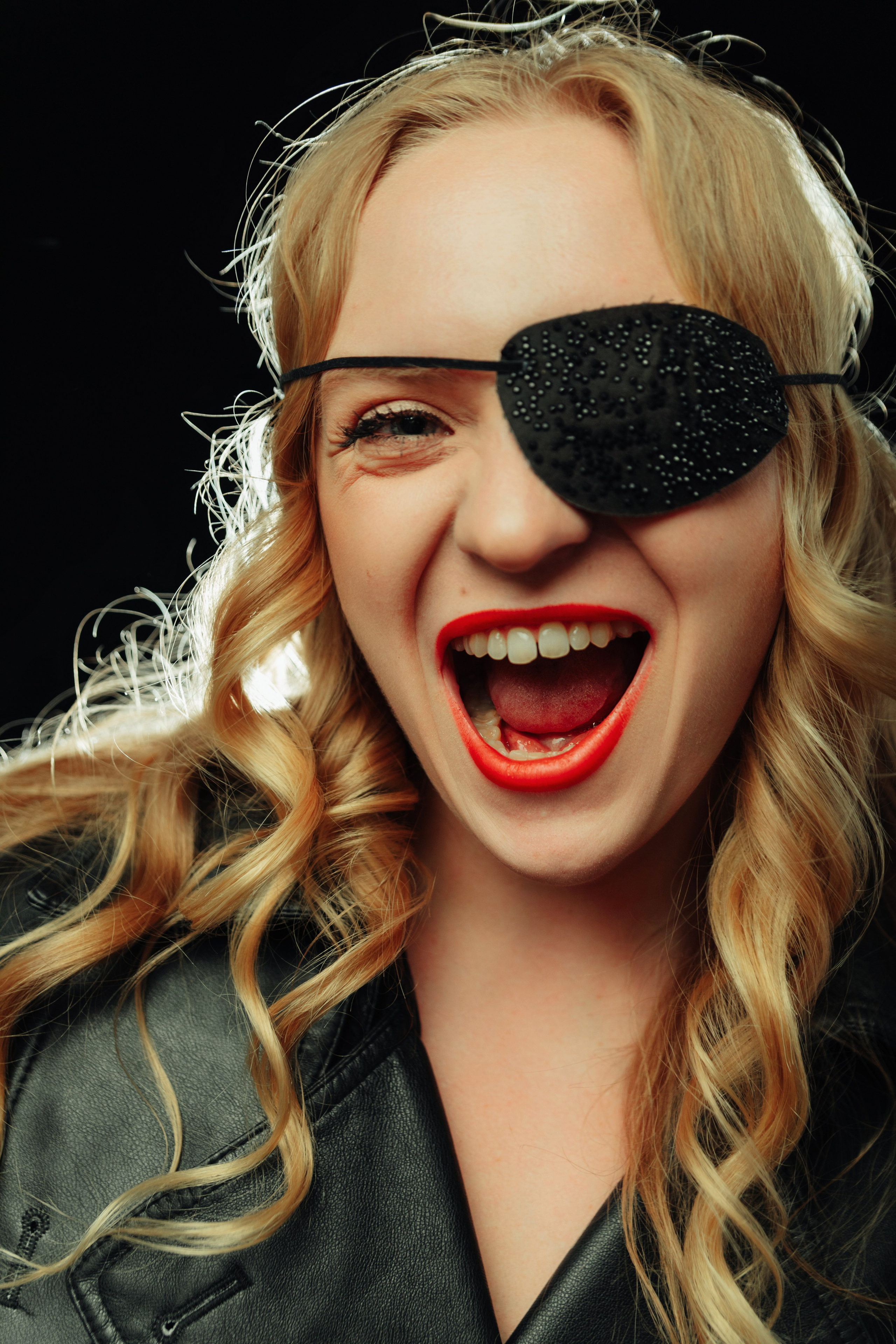 Студийный портрет в стиле звезды. Фотограф Санкт-Петербург Светлана Вежновец