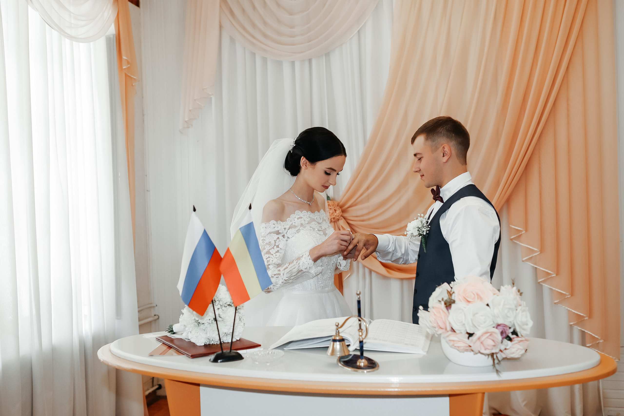 Максим и Дарья. Свадебный фотограф Евгения Фролова г. Каменск-Шахтинский, Донецк, Ростов