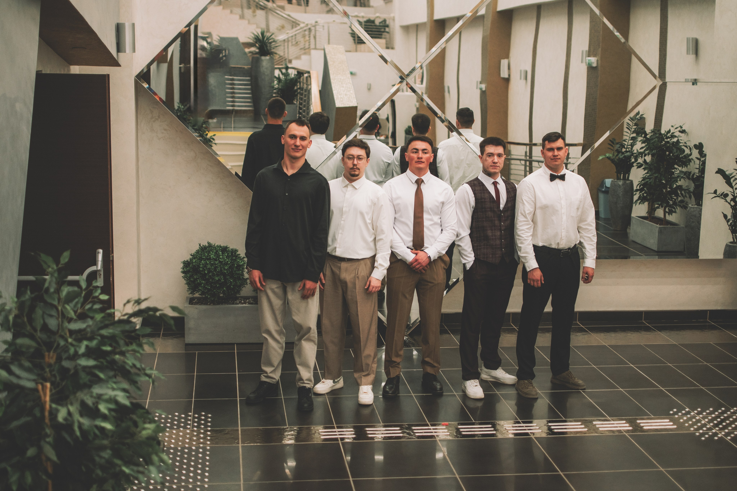 Альберт и Анастасия (Студийная фотосессия, роспись в ДК Нефтяник + фотосессия с гостями). Семейный и свадебный фотограф Губкинский и Ставрополь