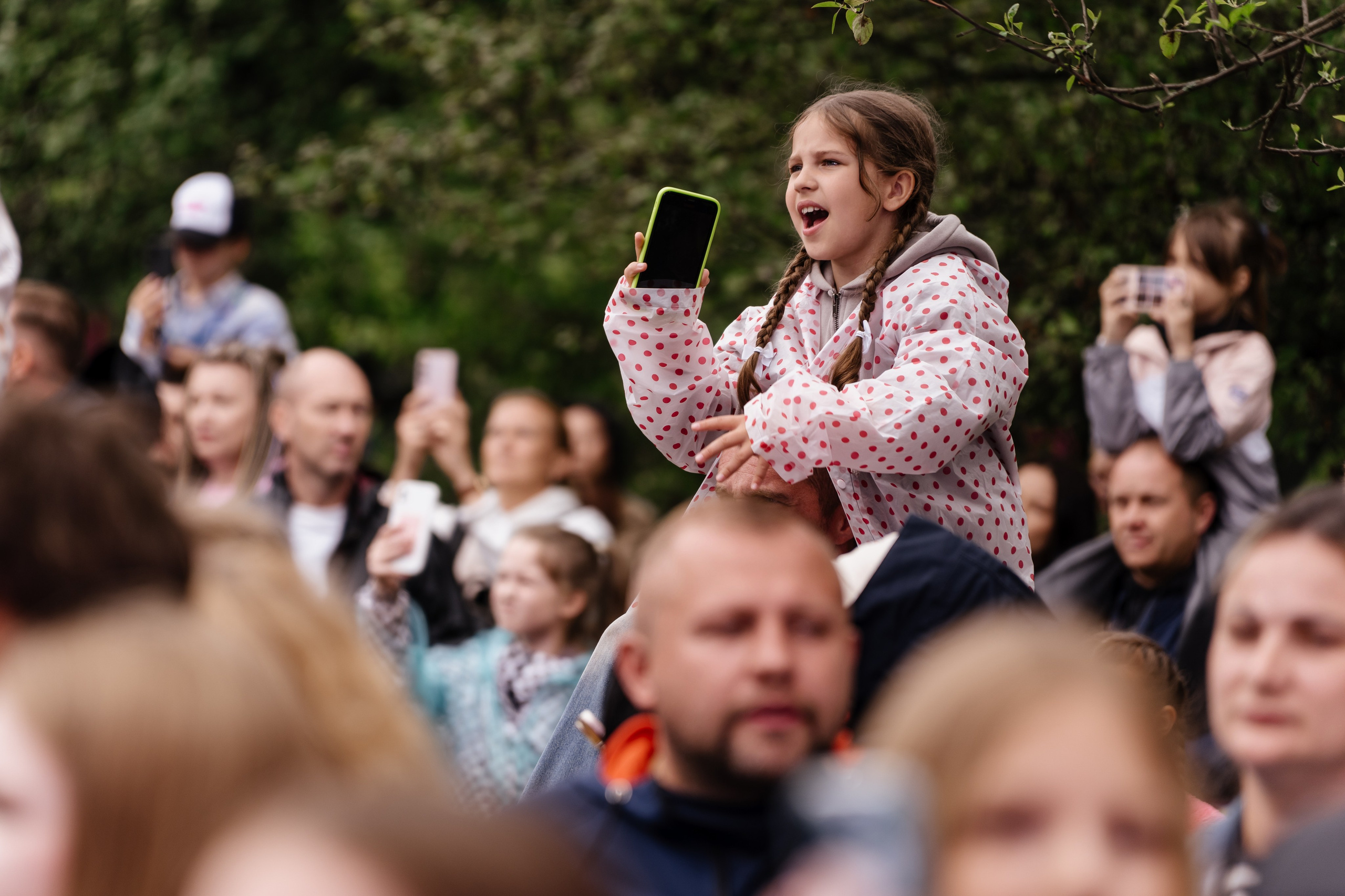 VK FEST Инфлюенсеры. Андрей Сухинин репортажный свадебный фотограф Санкт-Петербург