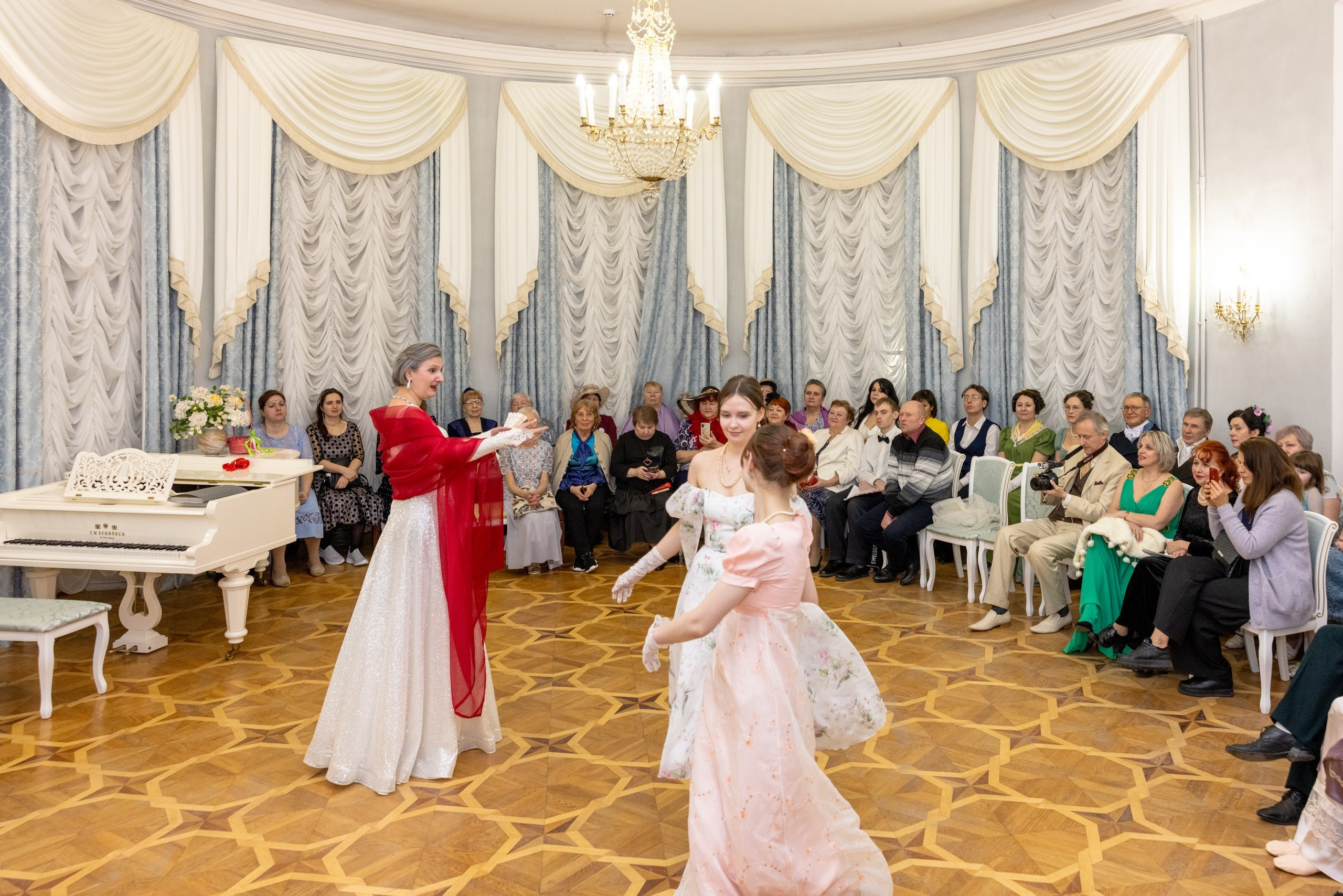 Бал во дворце Бобринских город Богородицк. Фотограф в Туле Крупский АнДРей. Фотостудия «КАДР71» в Туле