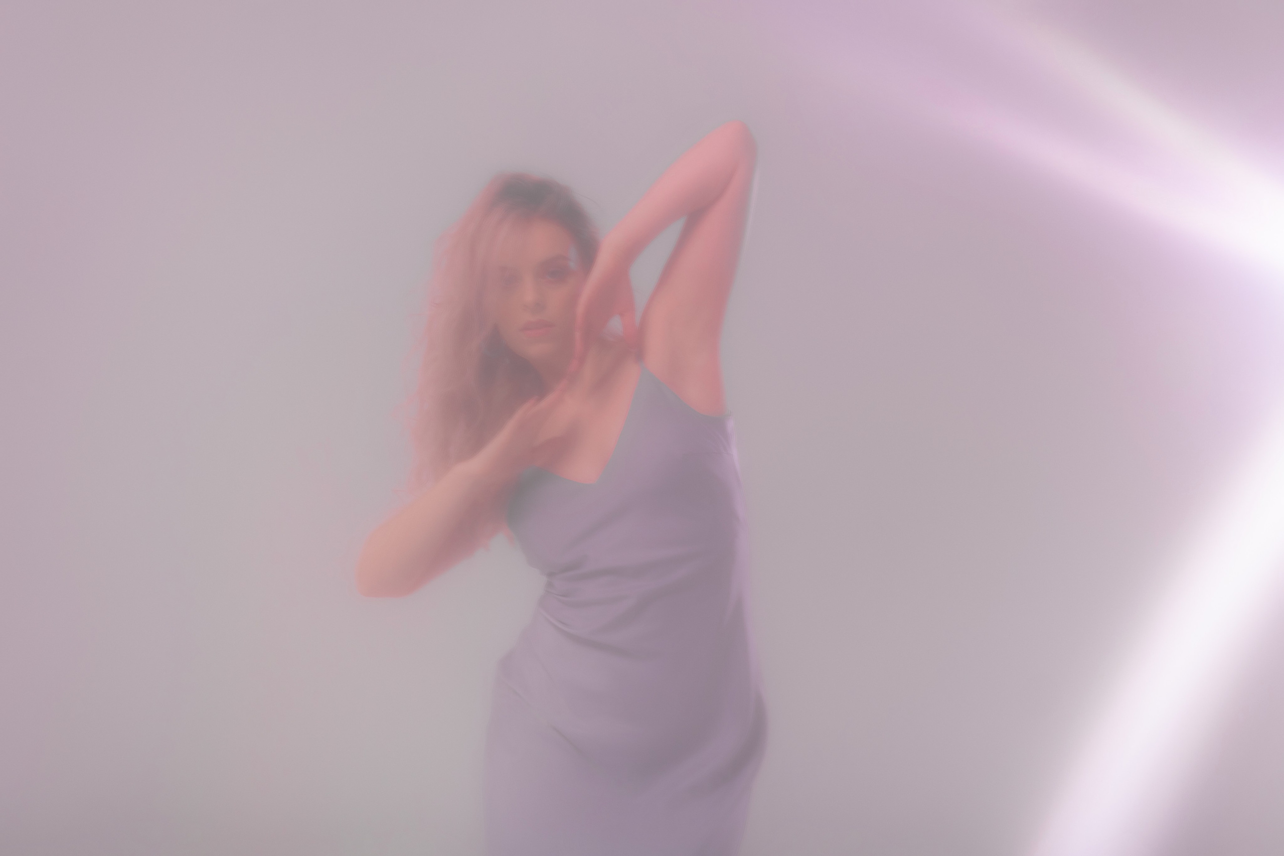 Женская фотосессия на циклораме. Портретный и репортажный фотограф в Сочи Рамодина Юлия