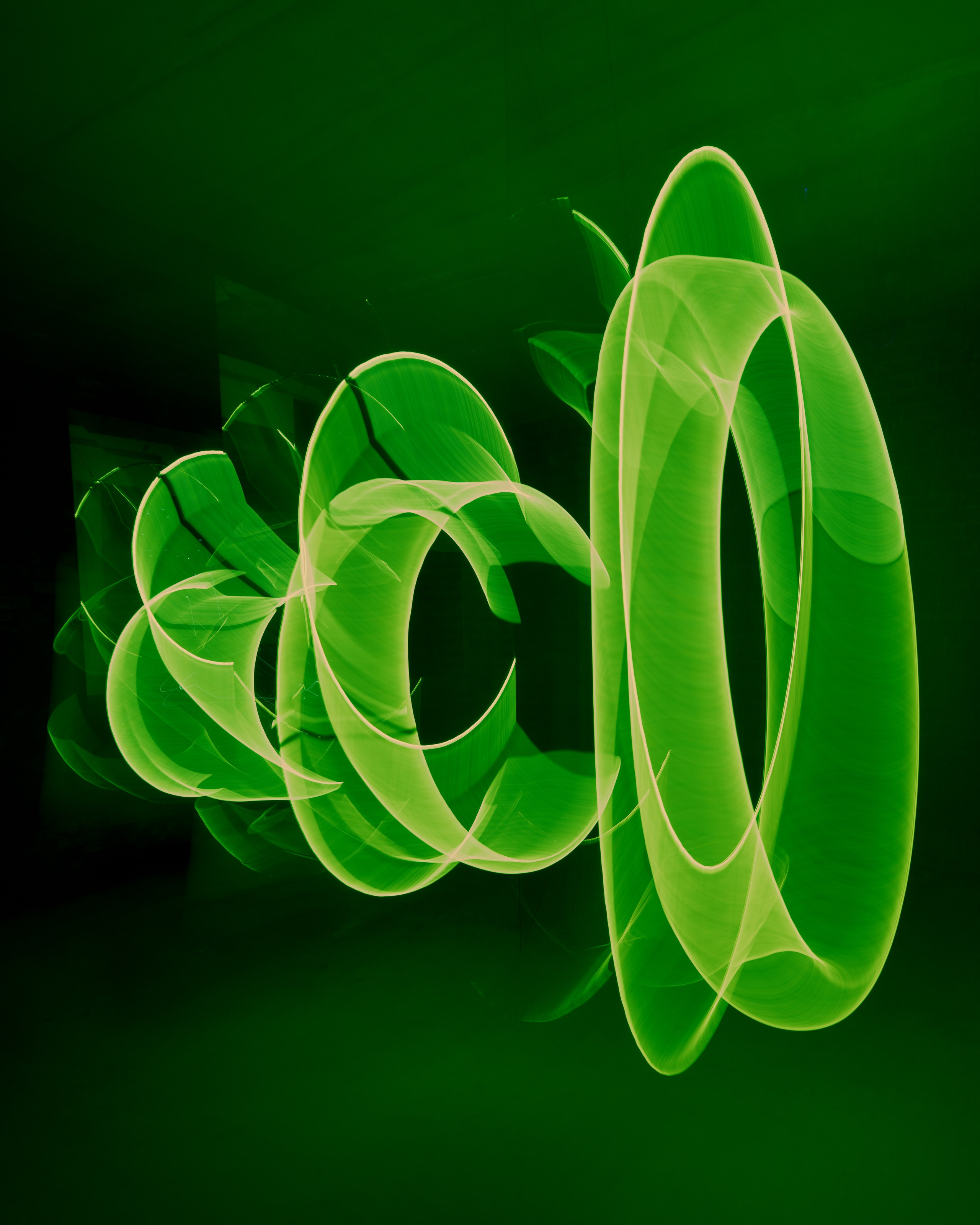 Outline 2024. @tomrus: Рустам Шагиморданов — фотограф