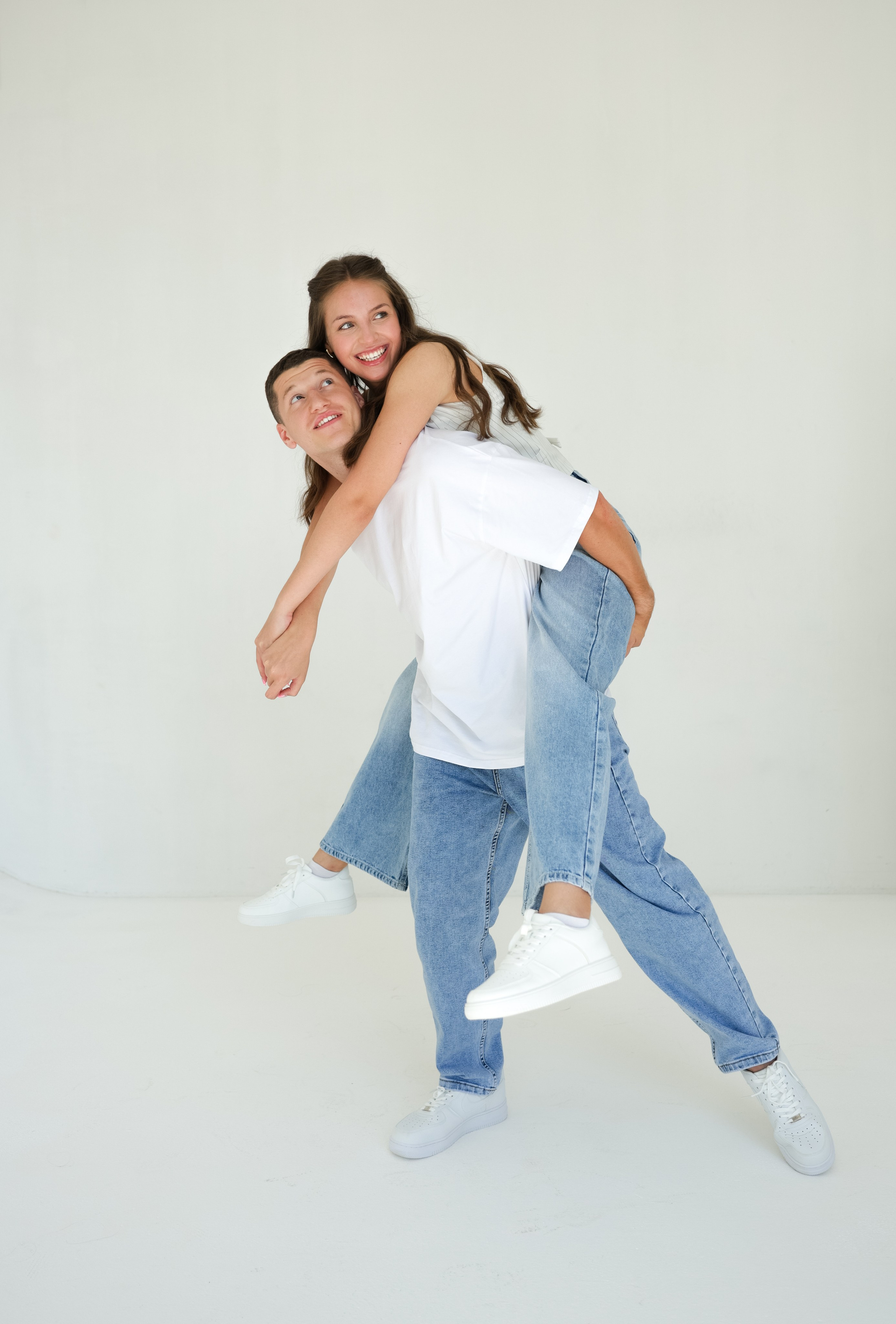 Love Story. Фотограф в Москве Зябченко Екатерина. Съемки беременности, love story, семейный, портреты в студии и на улице