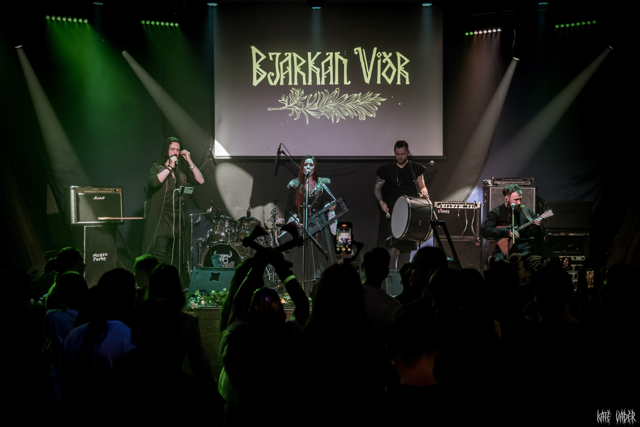 Bjarkan Vidr. Kate Vader|Live Music Photography