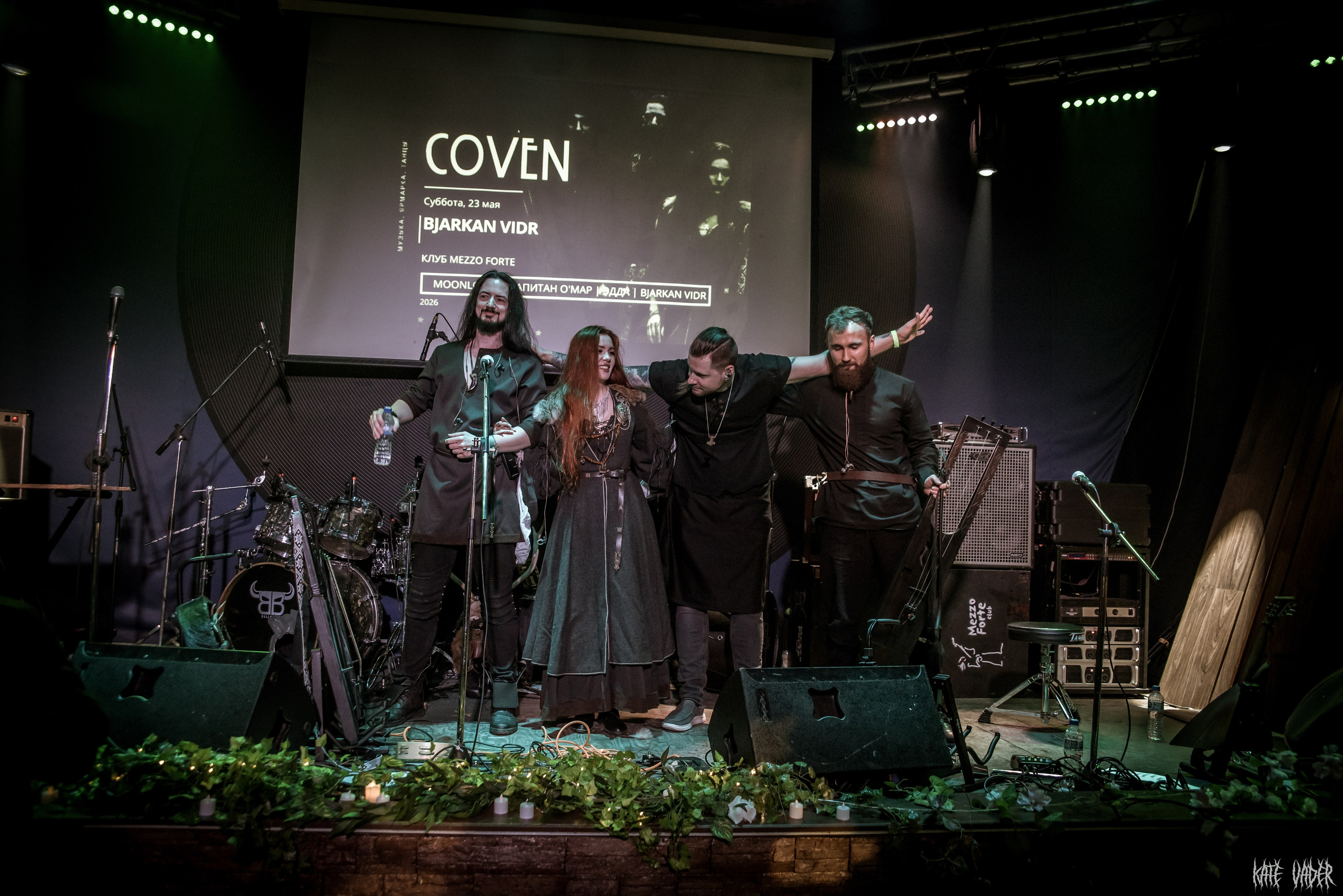 Bjarkan Vidr. Kate Vader|Live Music Photography