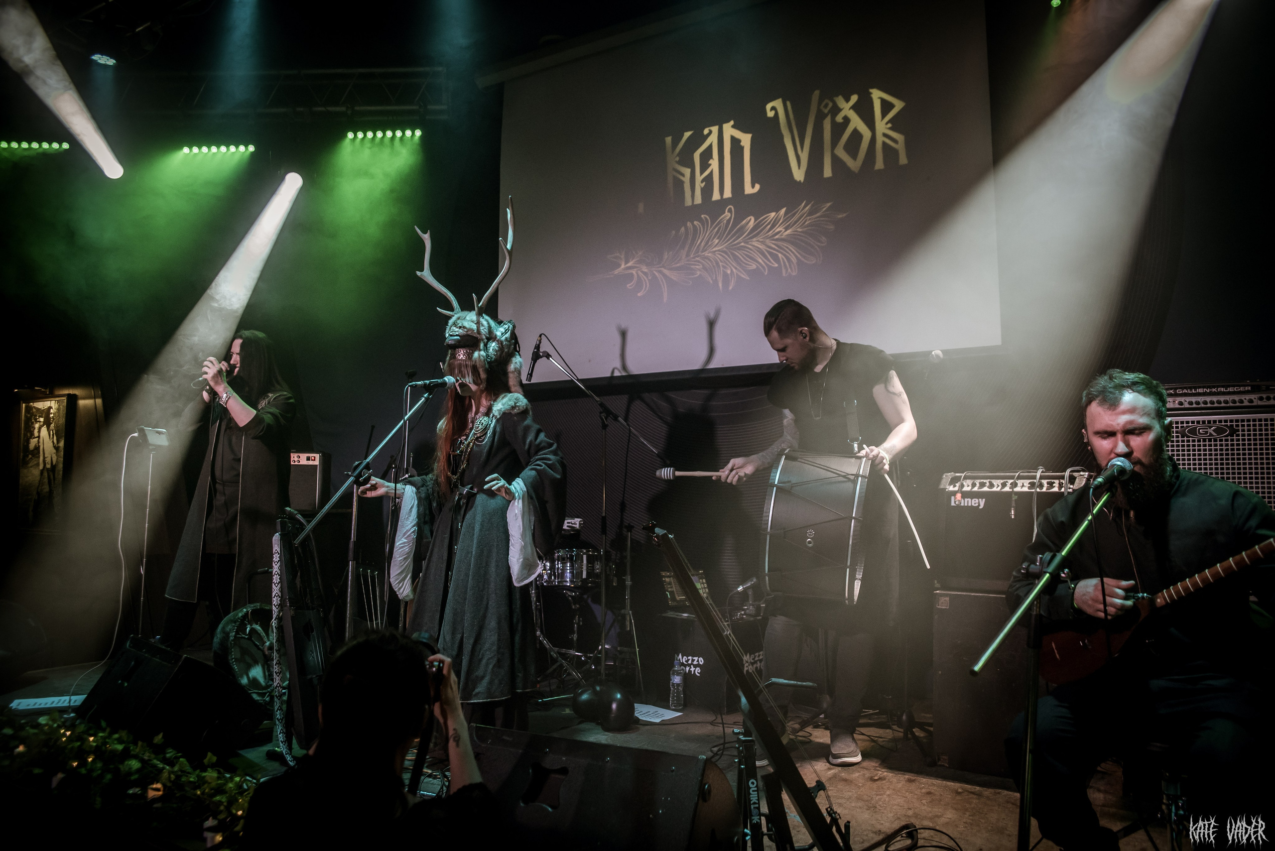 Bjarkan Vidr. Kate Vader|Live Music Photography