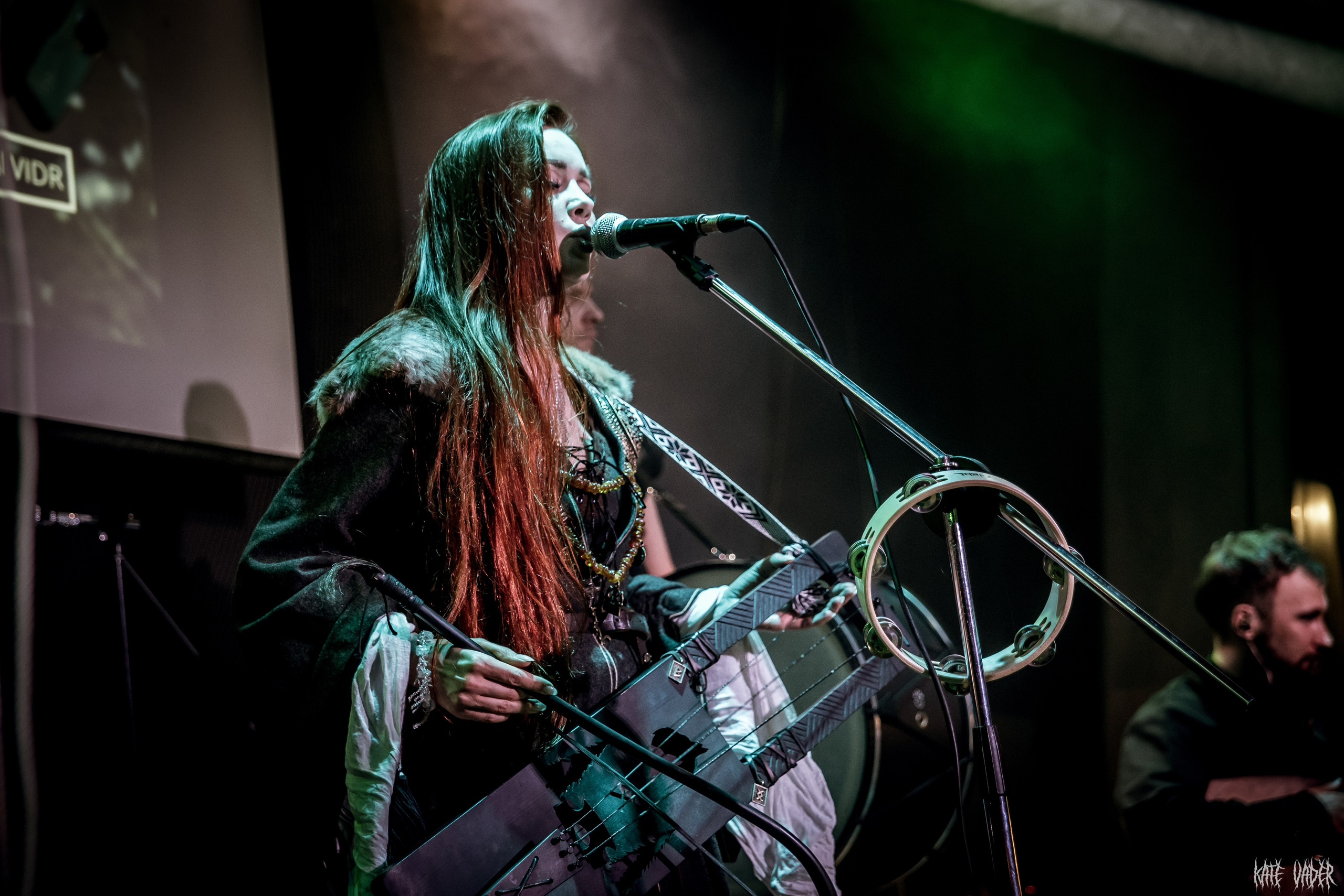 Bjarkan Vidr. Kate Vader|Live Music Photography