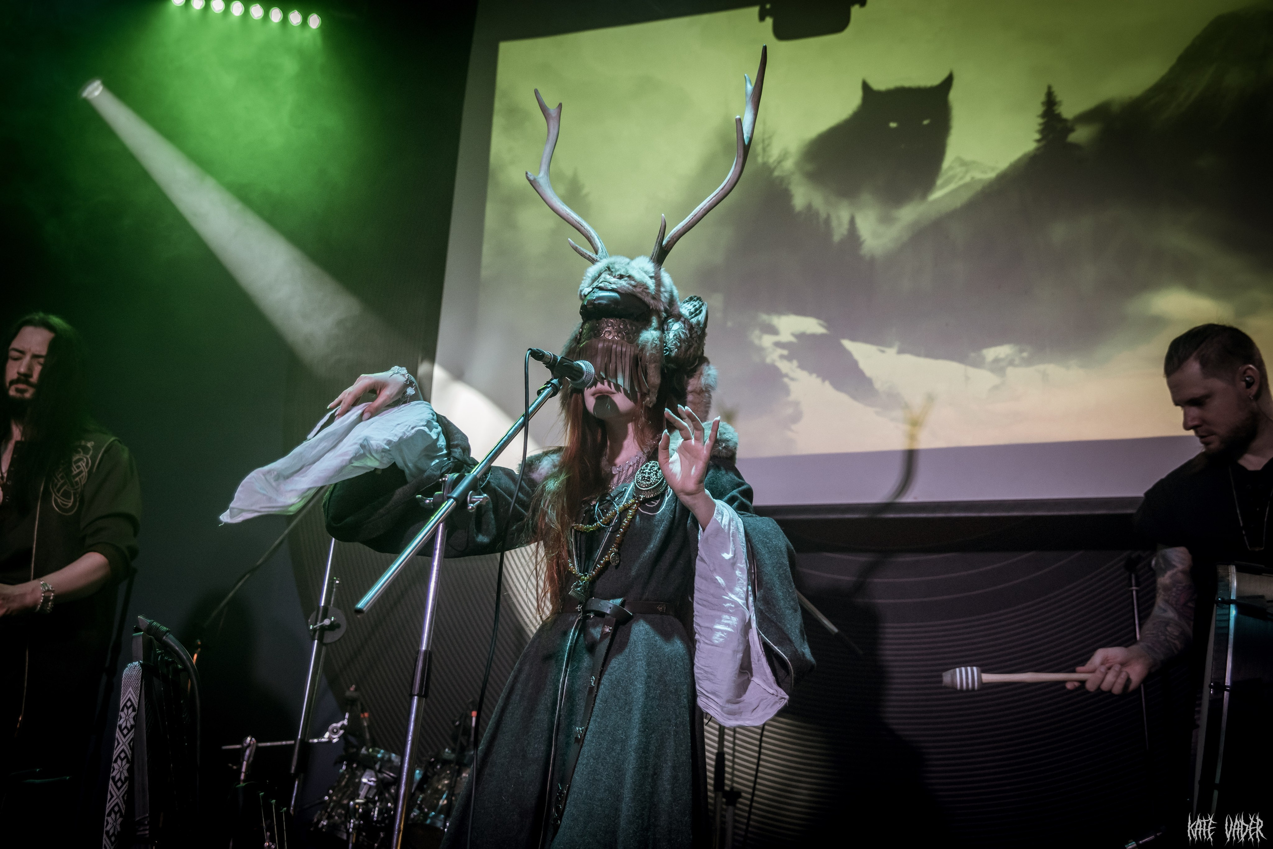 Bjarkan Vidr. Kate Vader|Live Music Photography