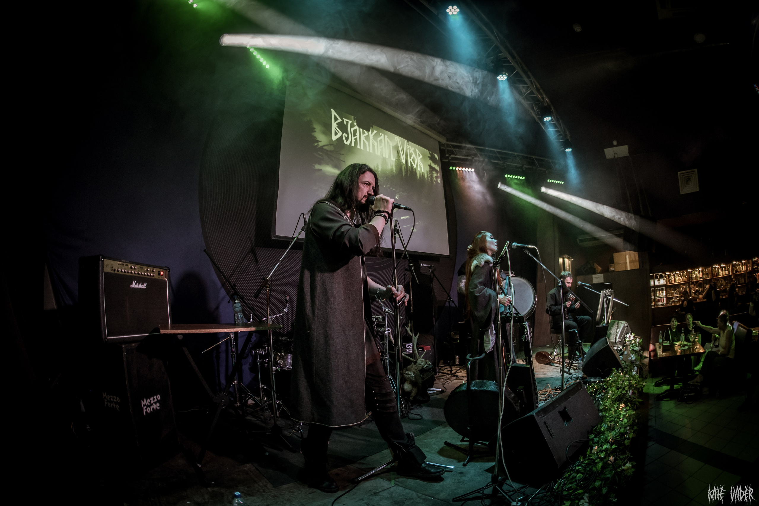 Bjarkan Vidr. Kate Vader|Live Music Photography