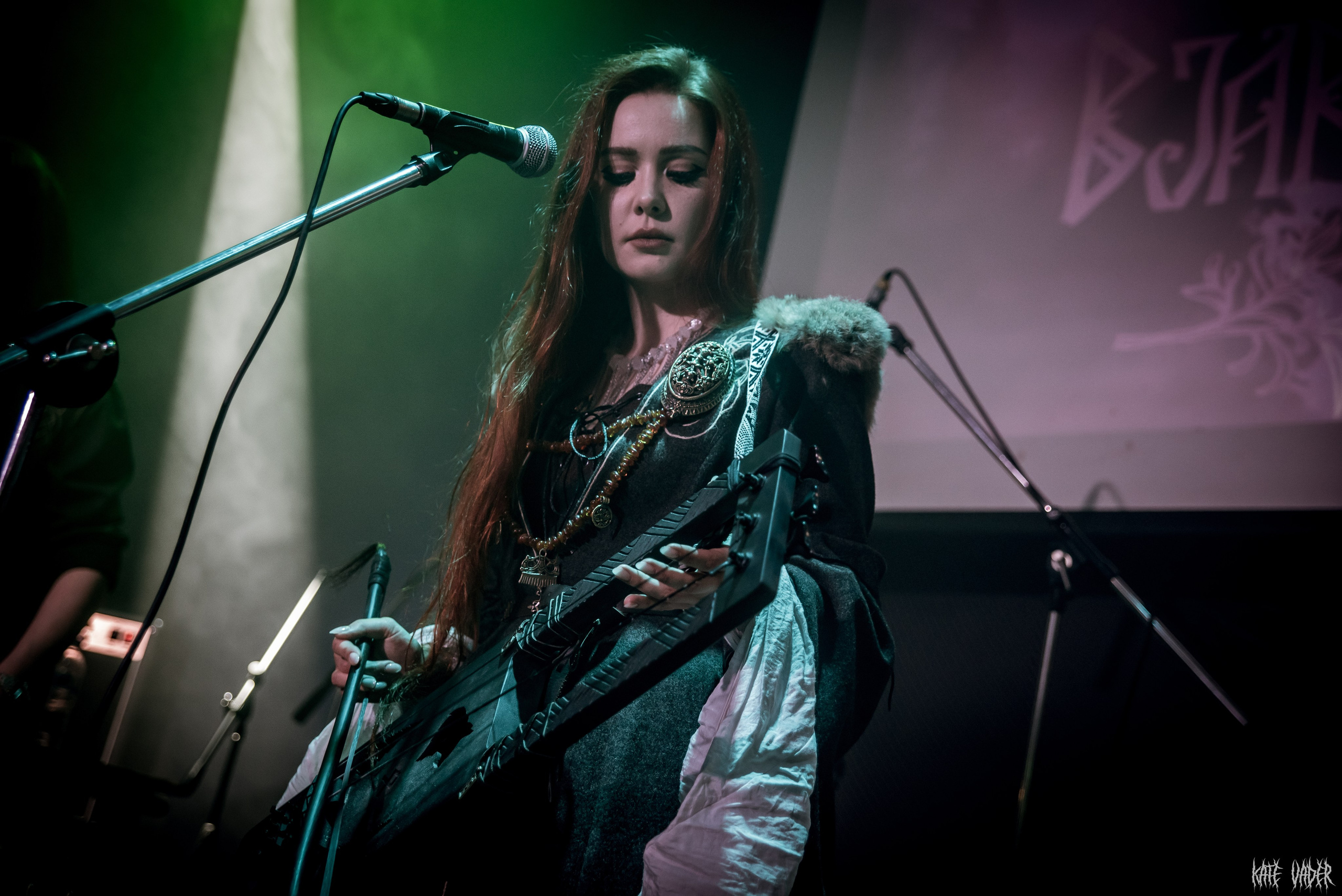 Bjarkan Vidr. Kate Vader|Live Music Photography