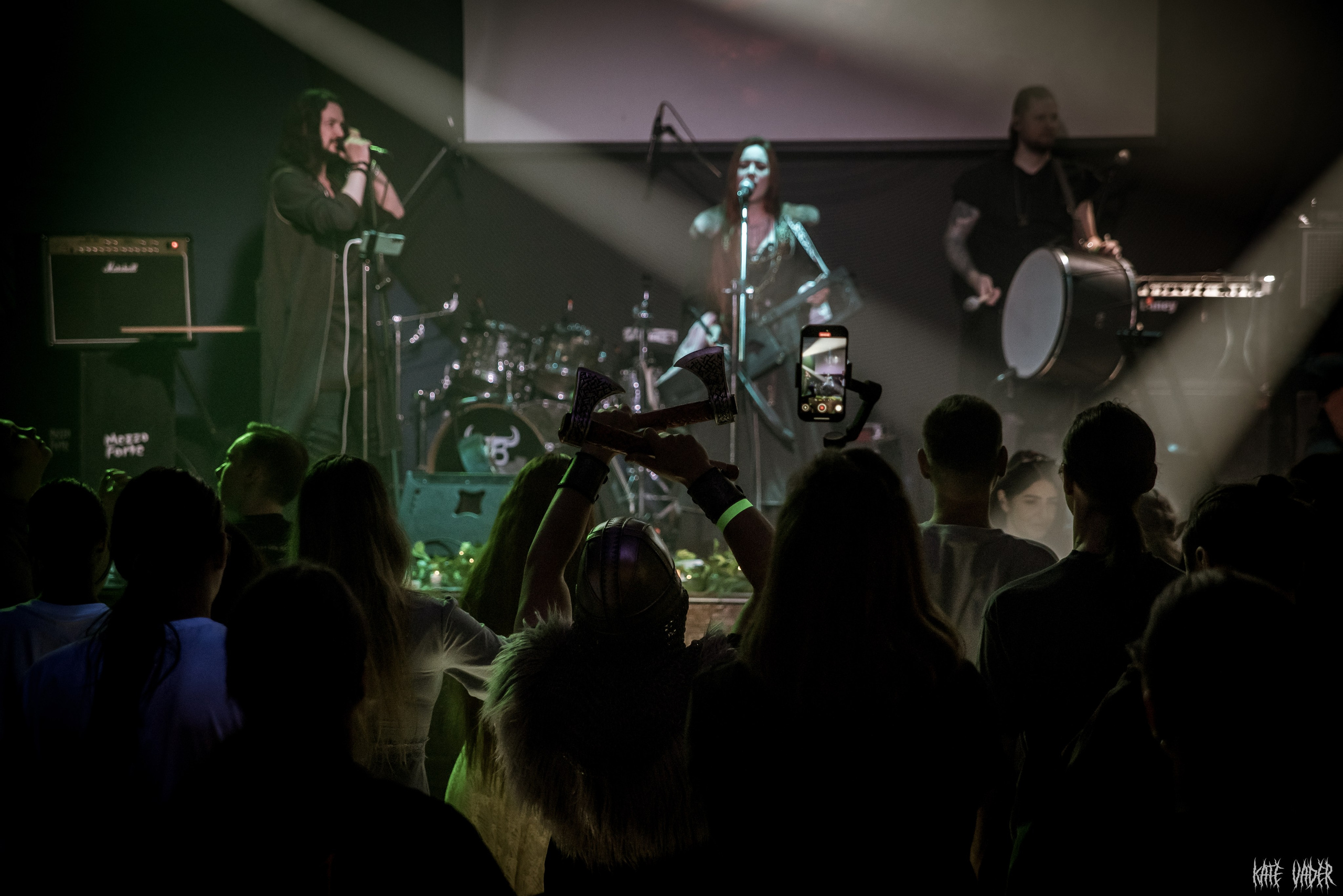 Bjarkan Vidr. Kate Vader|Live Music Photography