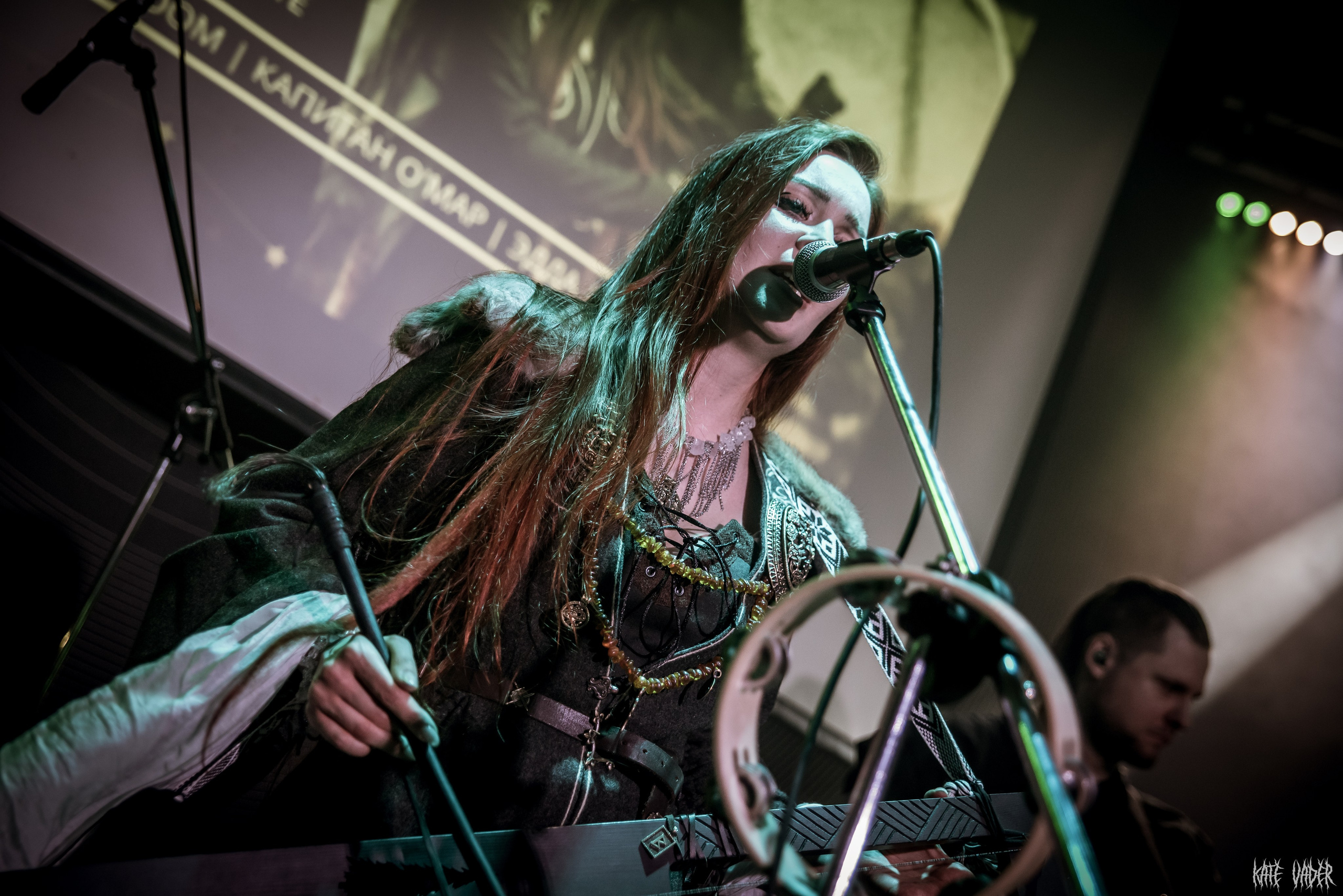 Bjarkan Vidr. Kate Vader|Live Music Photography