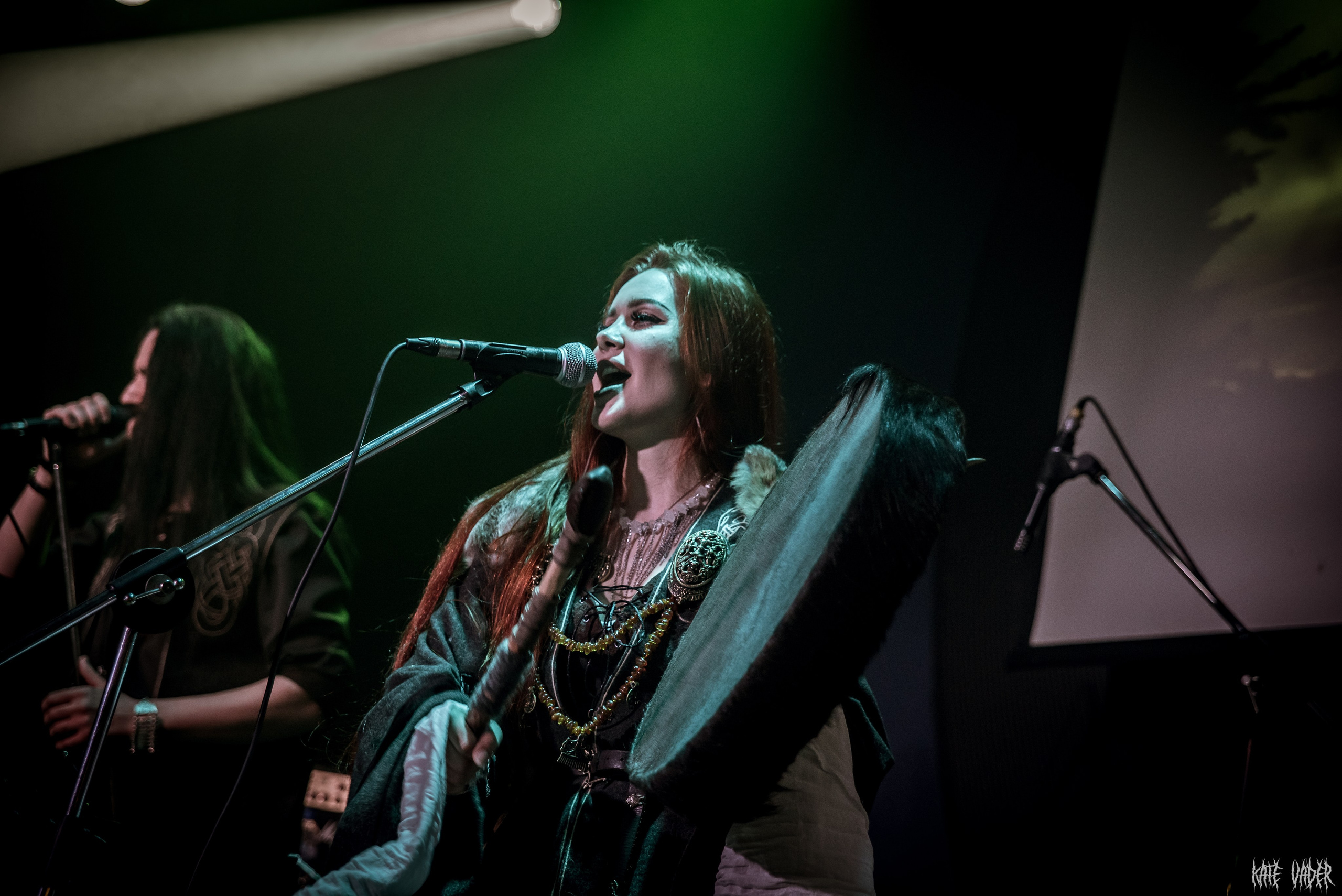 Bjarkan Vidr. Kate Vader|Live Music Photography