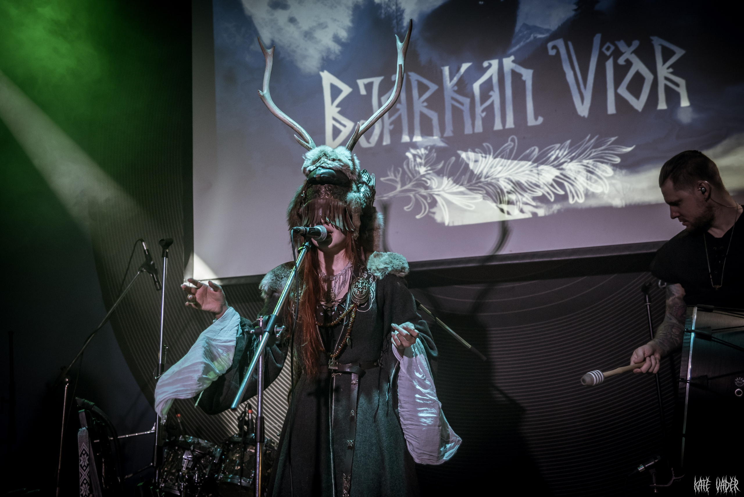 Bjarkan Vidr. Kate Vader|Live Music Photography