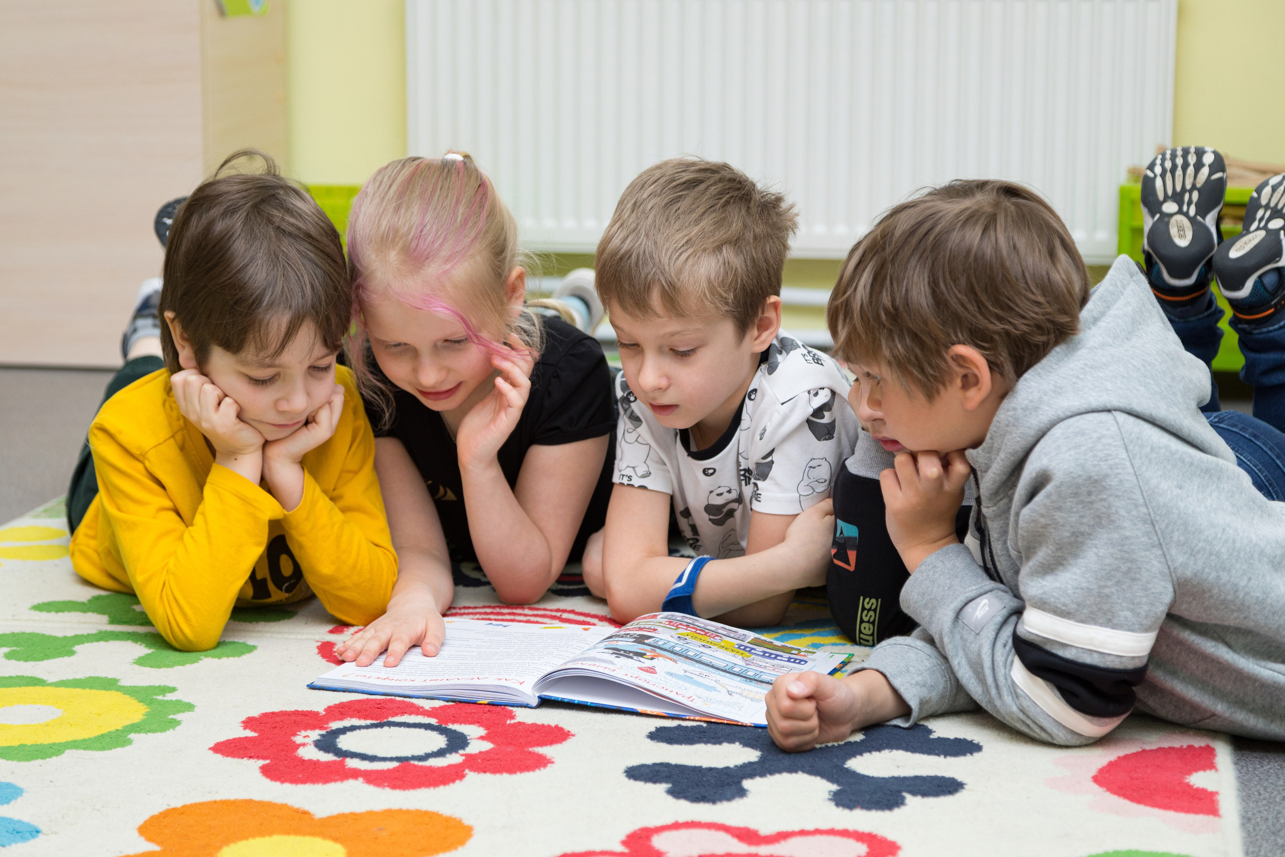 Фотосессия школы и детского сада в г.Сестрорецк. Детский и контент фотограф Надя Волкова Санкт-Петербург