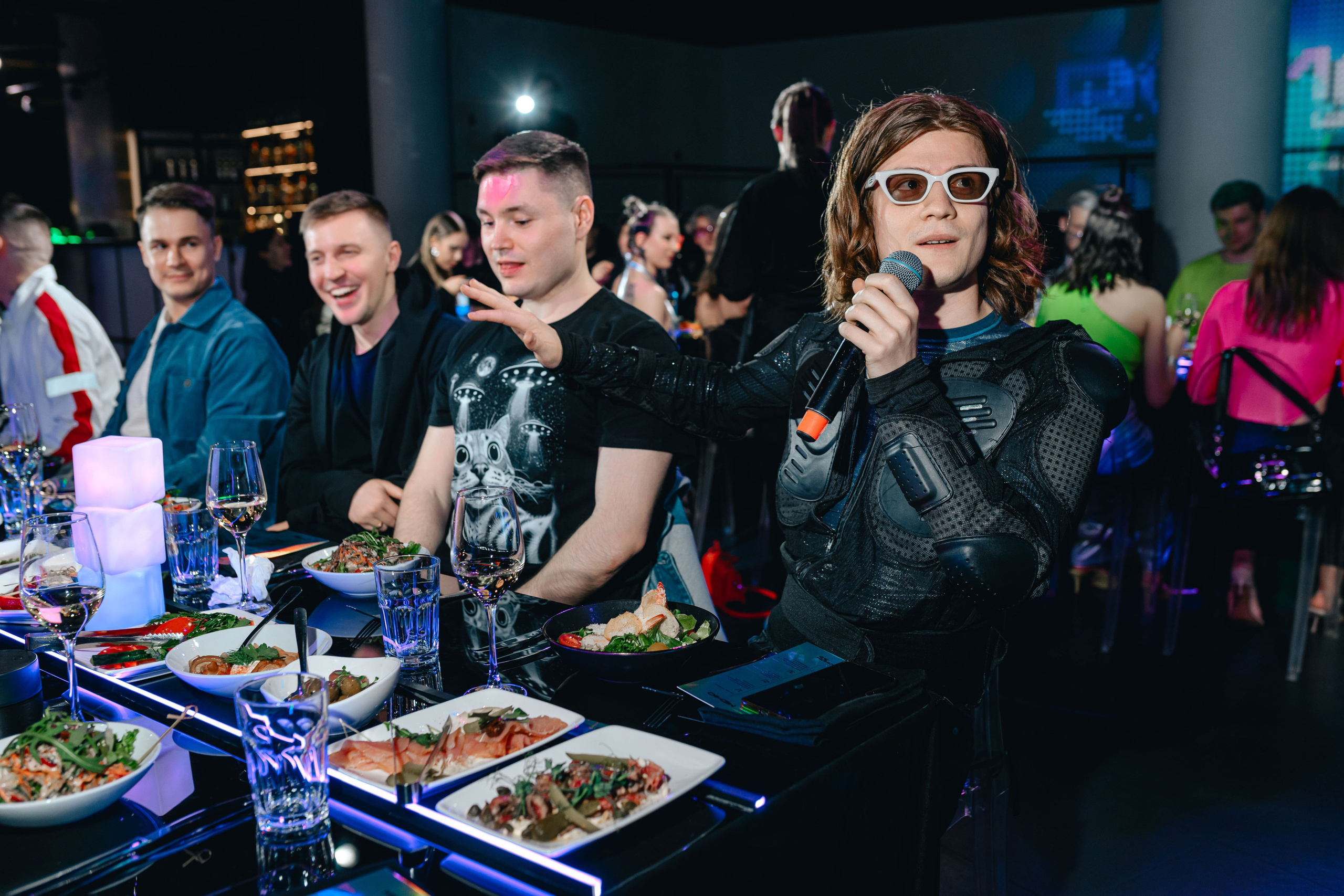 РОМАН 3.0. Максим Комаров — Профессиональный фотограф