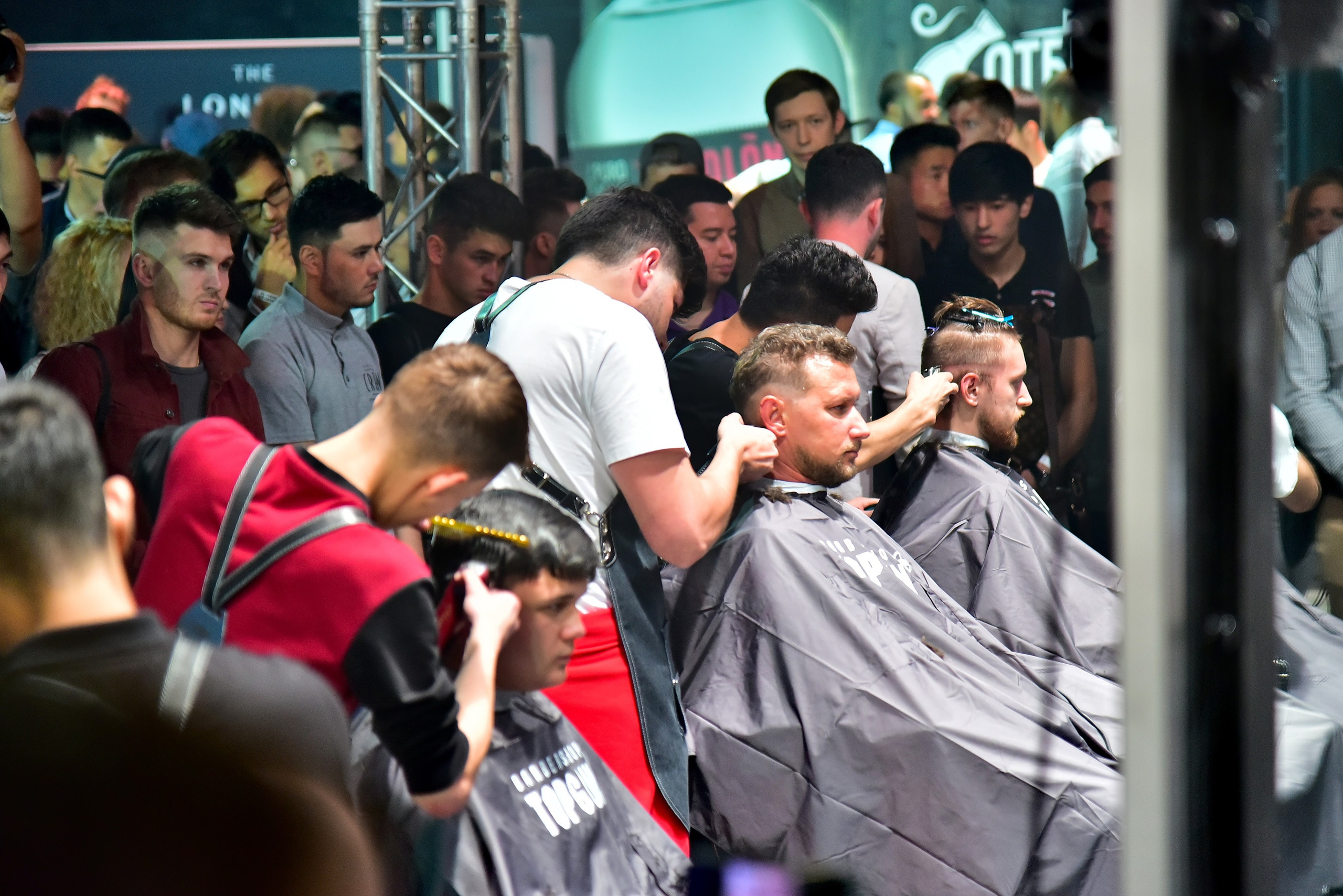 Репортажный фотограф на Выставку г. Москва, от 4000р/час. Интерьерный & Репортажный фотограф Озеров Денис, г. Москва