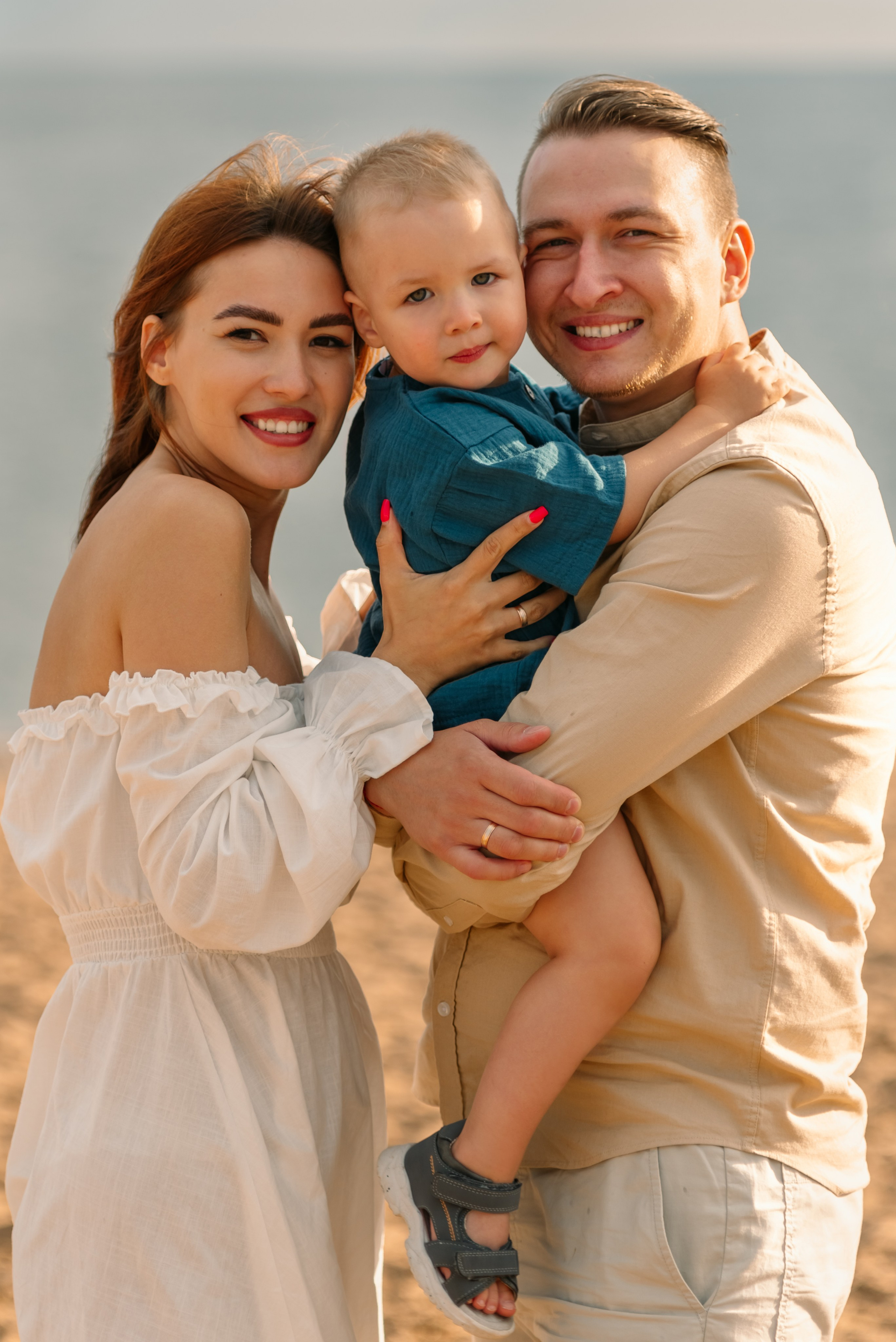 Семейная фотосессия на природе. Фотограф Юлия Кондратьева