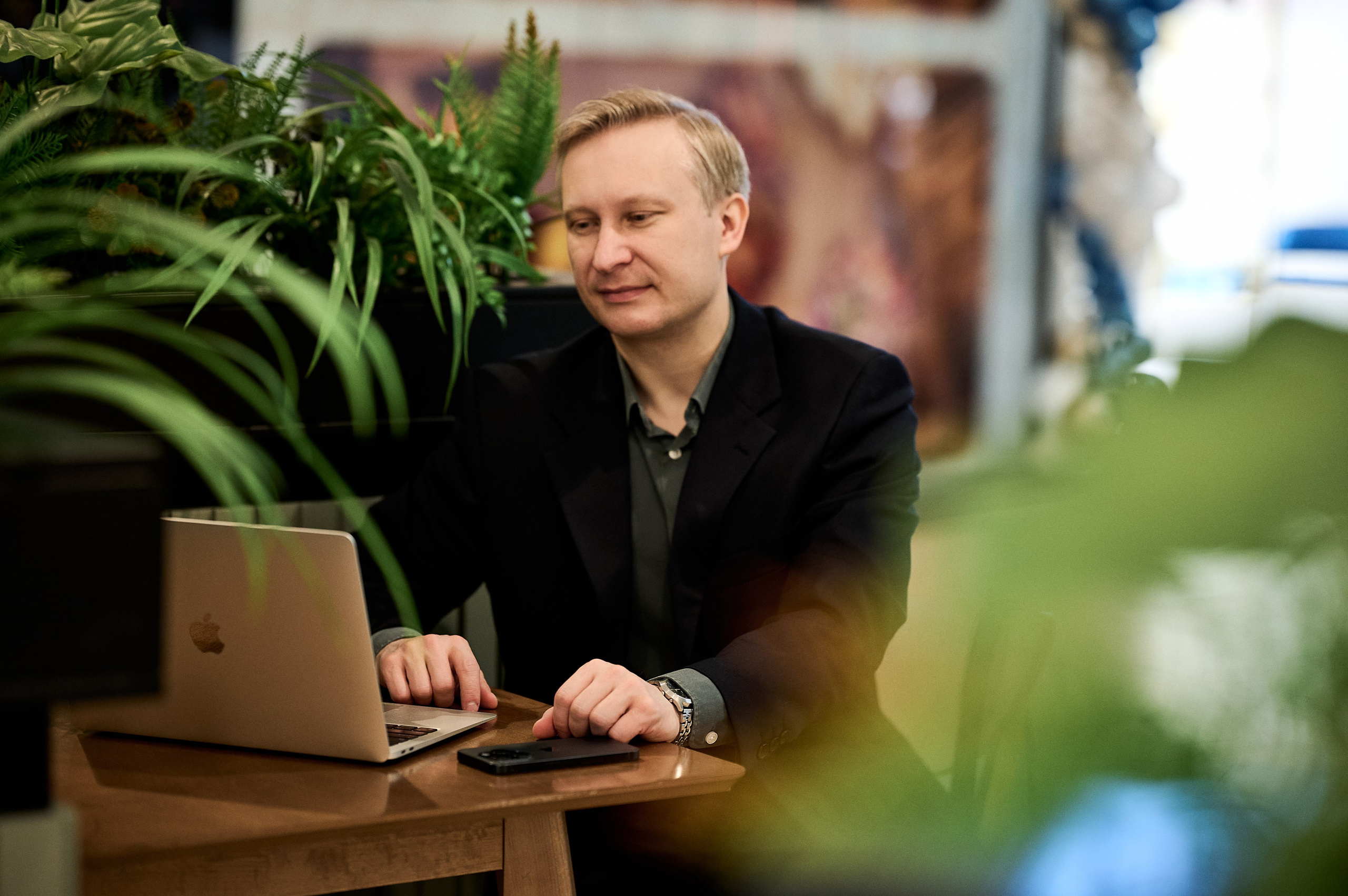 Персональная фотосессия Сергея — ТЦ Планета, Новокузнецк