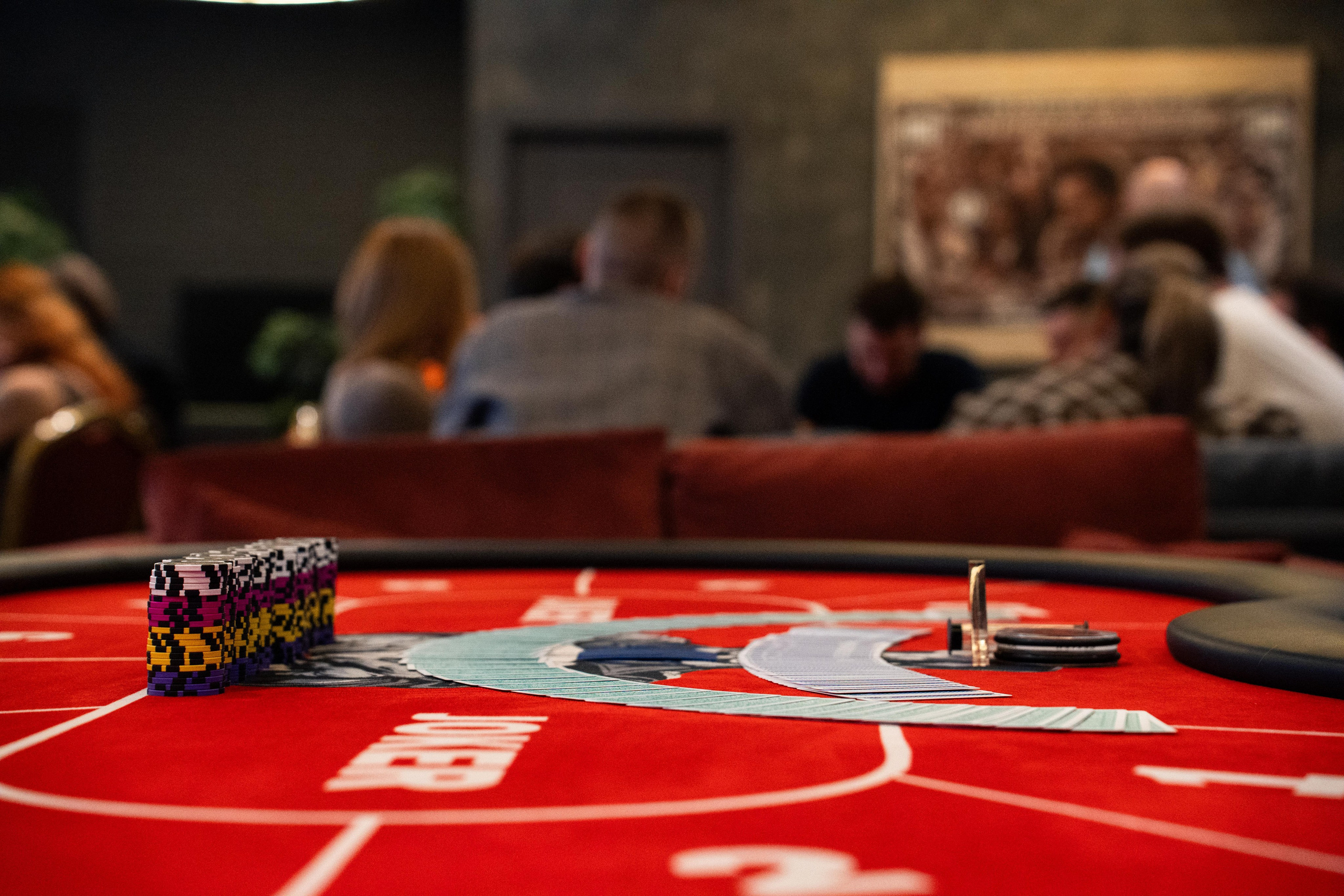 Joker Poker Club 28.02.2026. Коммерческий и художественный фотограф и видеограф в Москве Арсений Тургенев