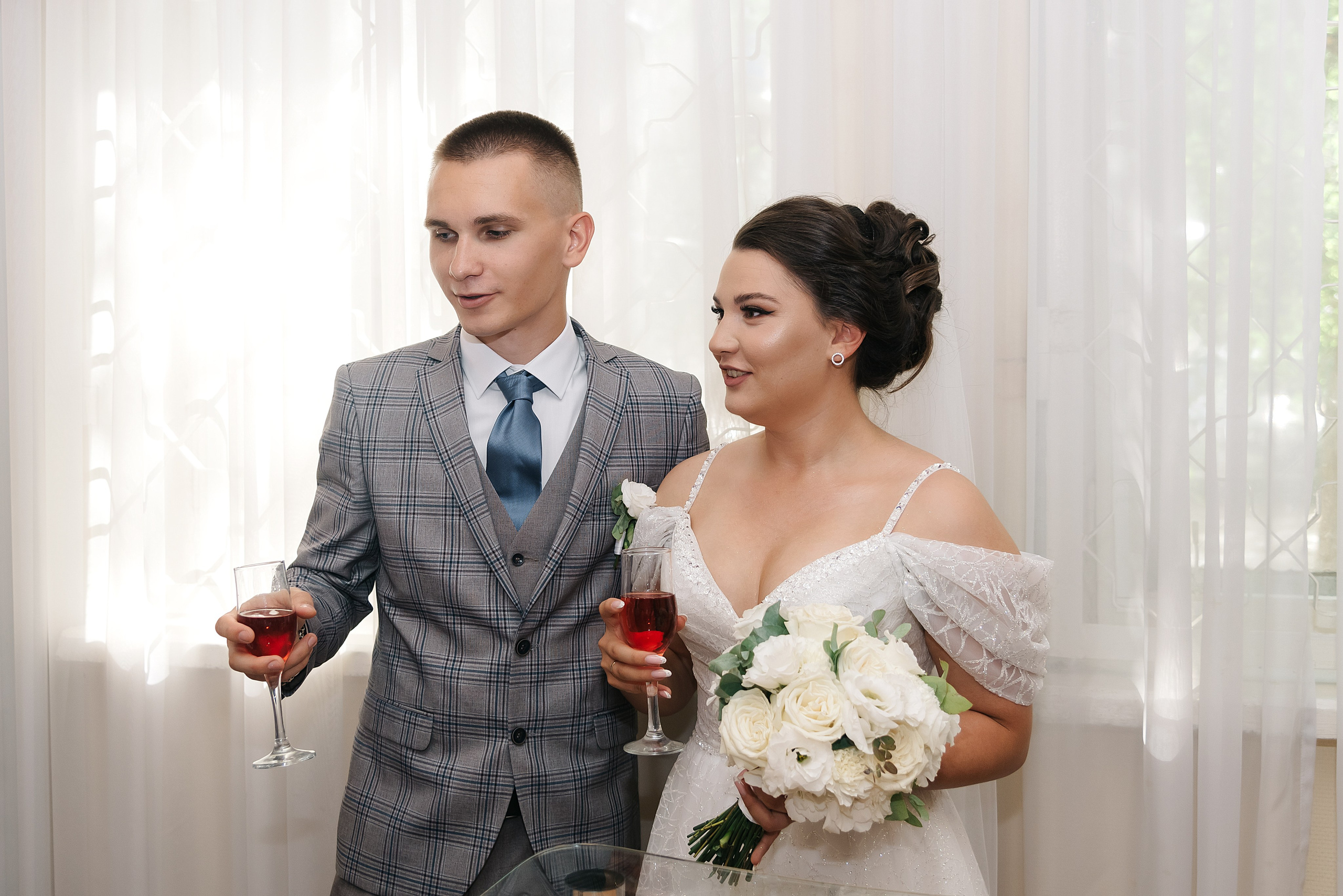 Роман и Карина. Фотограф Волжский Екатерина Егорова