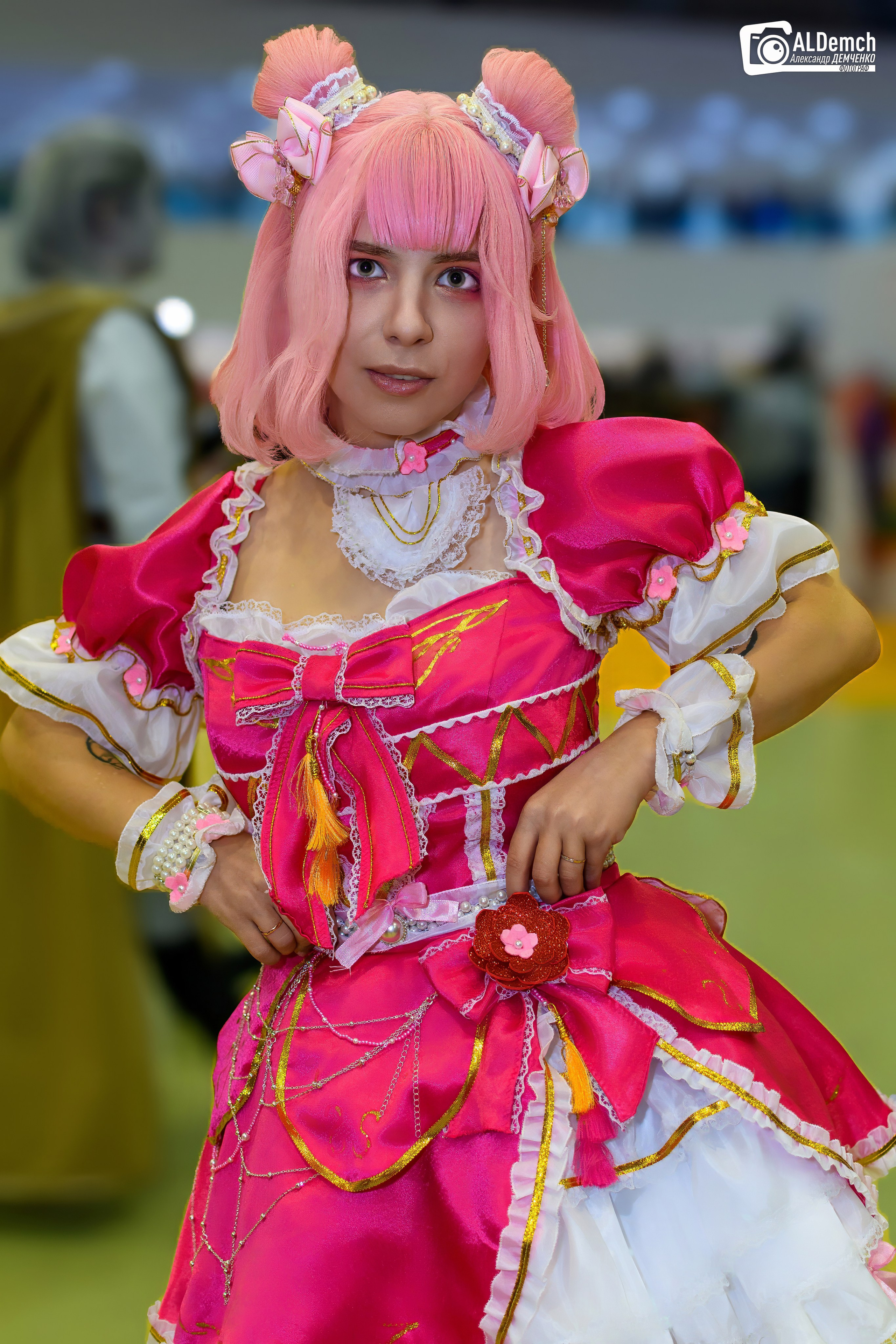 Аниме картинки персонажей и косплей фото в России Москве