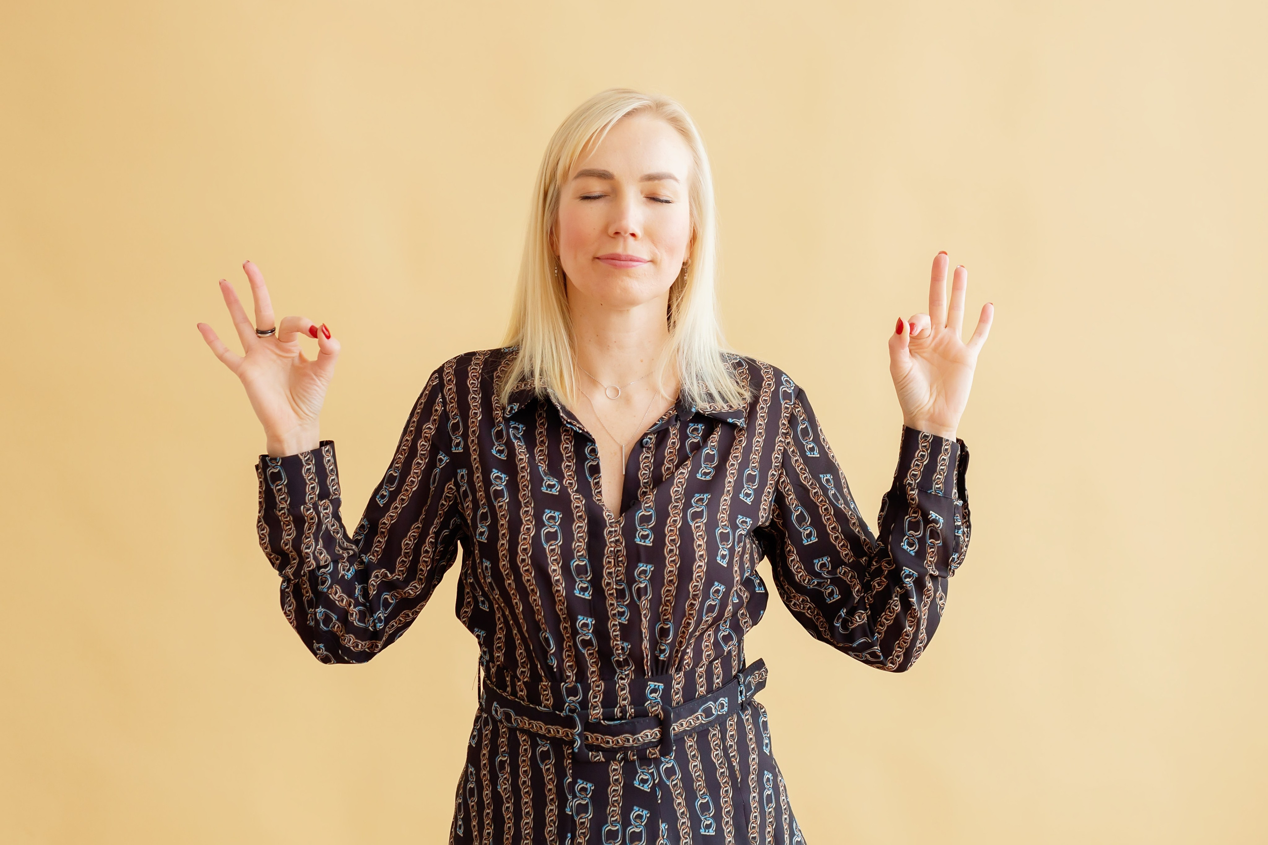 Портретная фотосъемка для HR руководителя в СПБ, Деловой образ для личного бренда. Портретные фотосессии, контент-съемки, репортаж