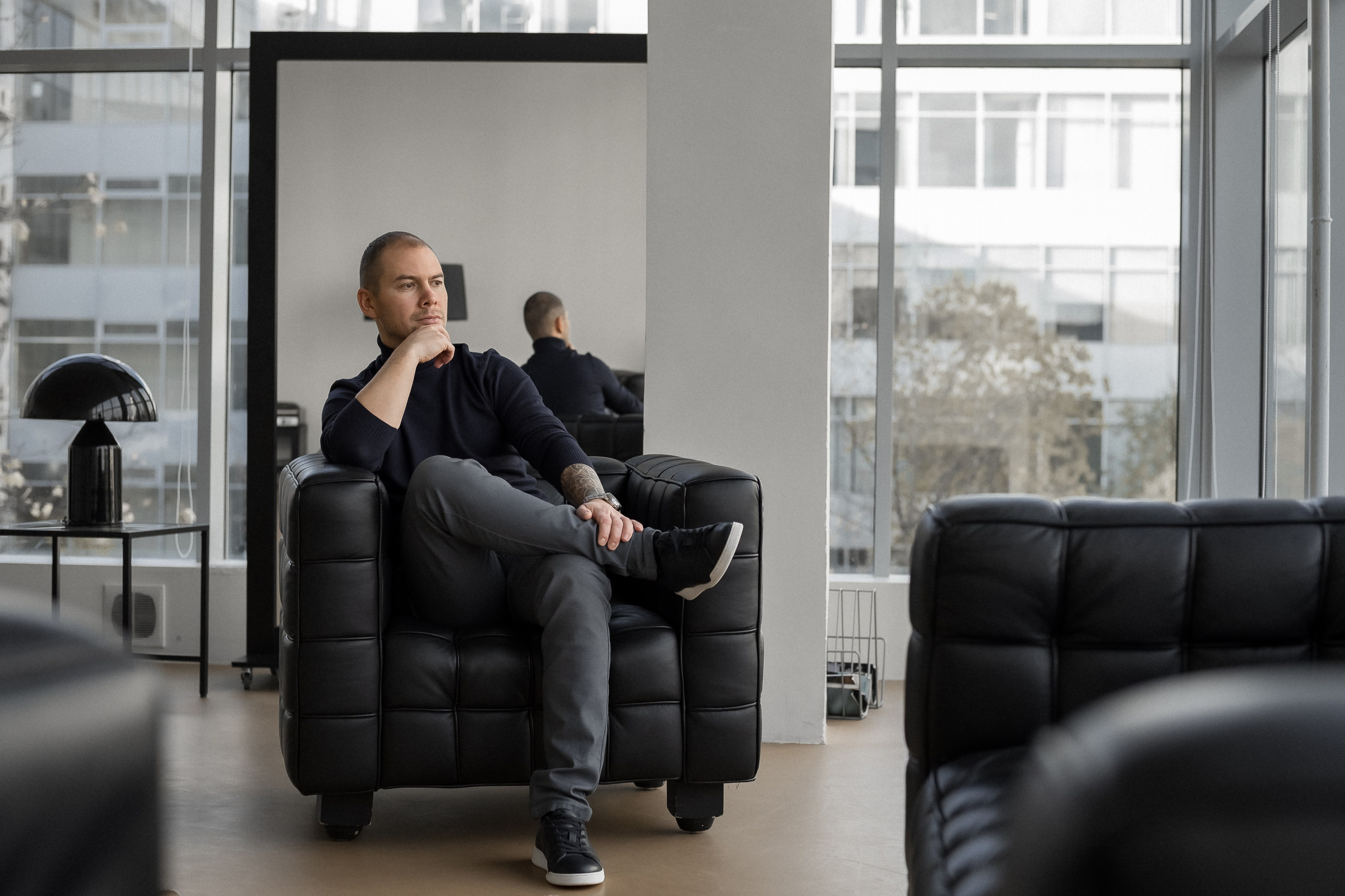 Бизнес портрет для руководителя. КОНТЕНТ |БРЕНД фотограф Санкт-Петербург — Жанна Олтаржевская