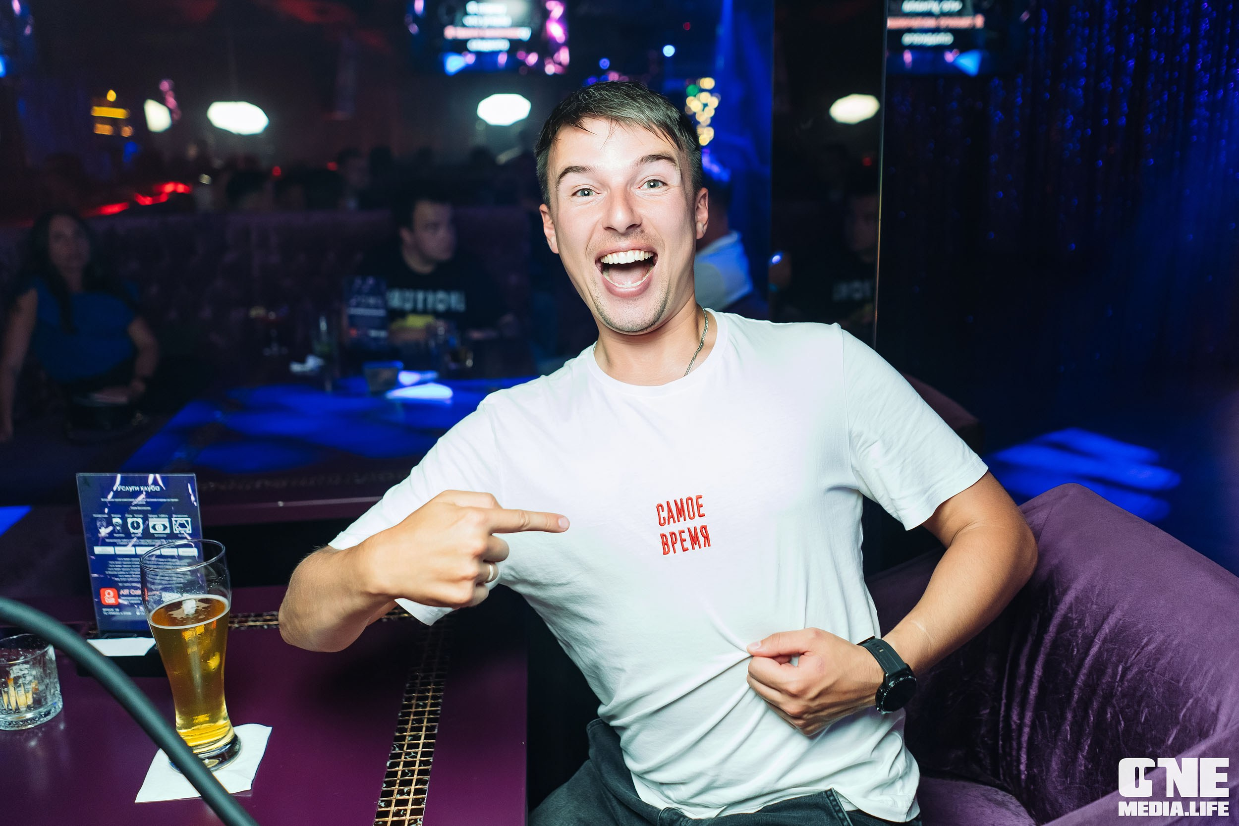 Фоторепортаж из караоке-клуба Эйфория. One Media Life: фоторепортажи, фотоотчеты с мероприятий и заведений